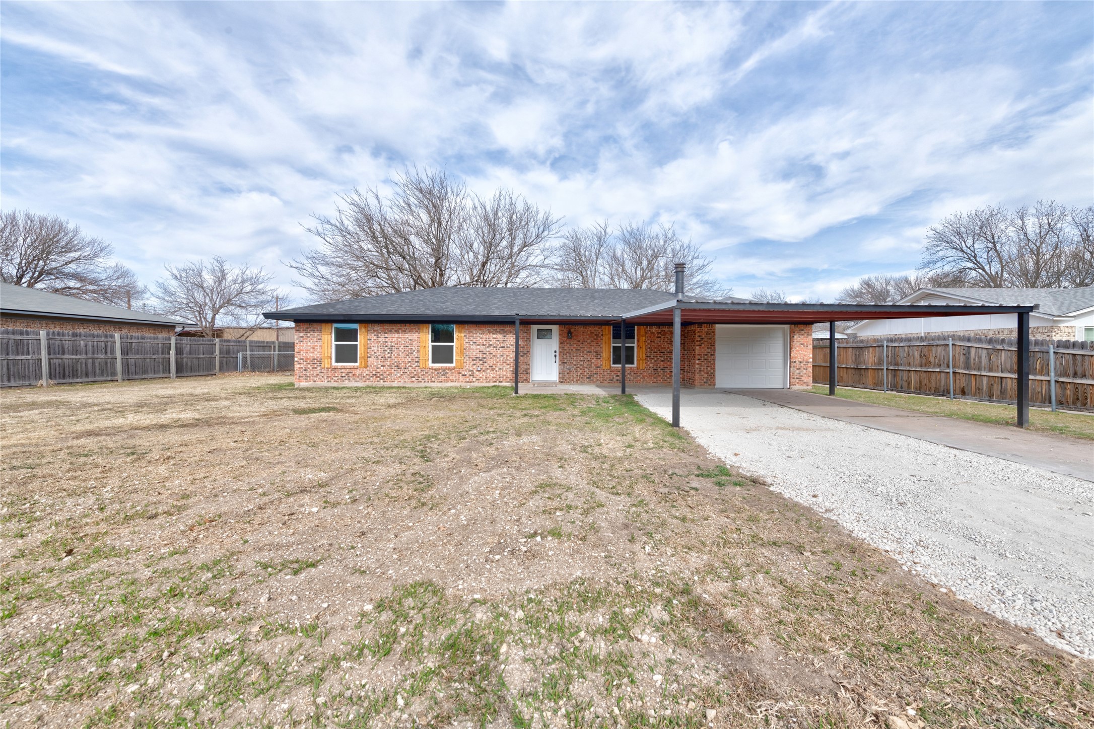 214 Sandy Lane