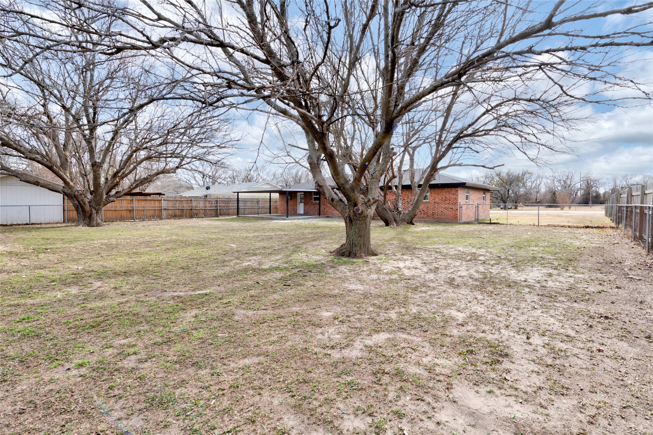 214 Sandy Lane