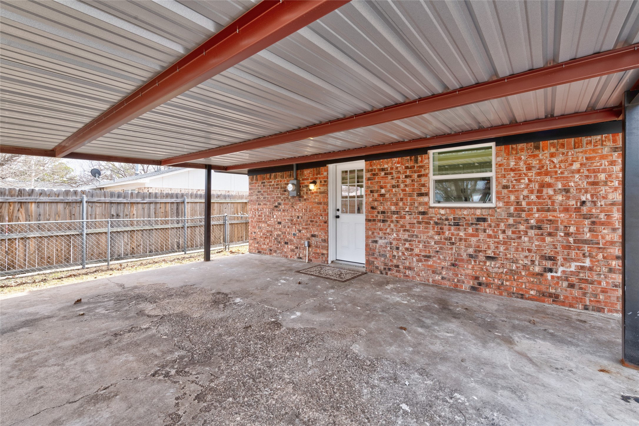 214 Sandy Lane