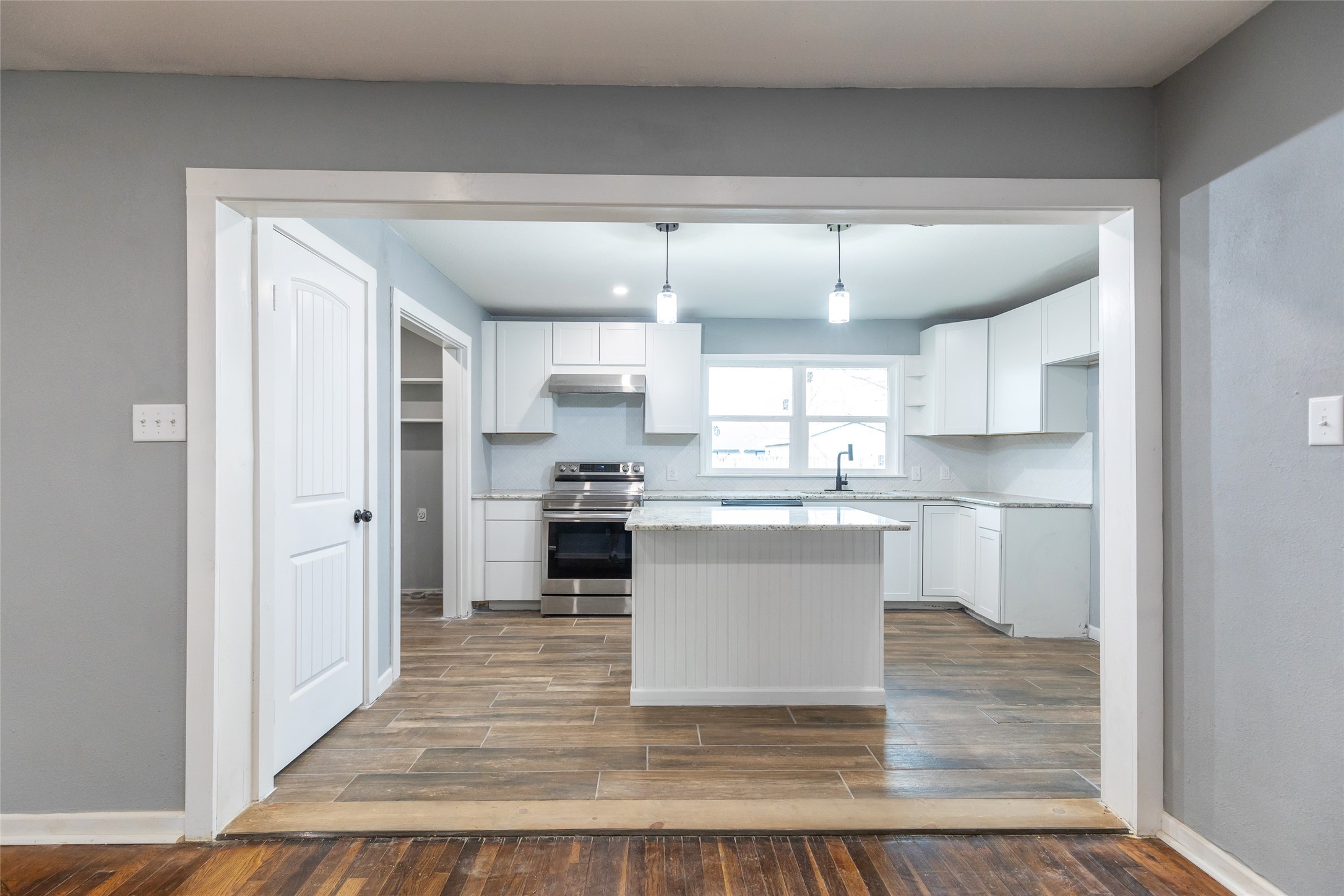 1448 Glenhaven Drive