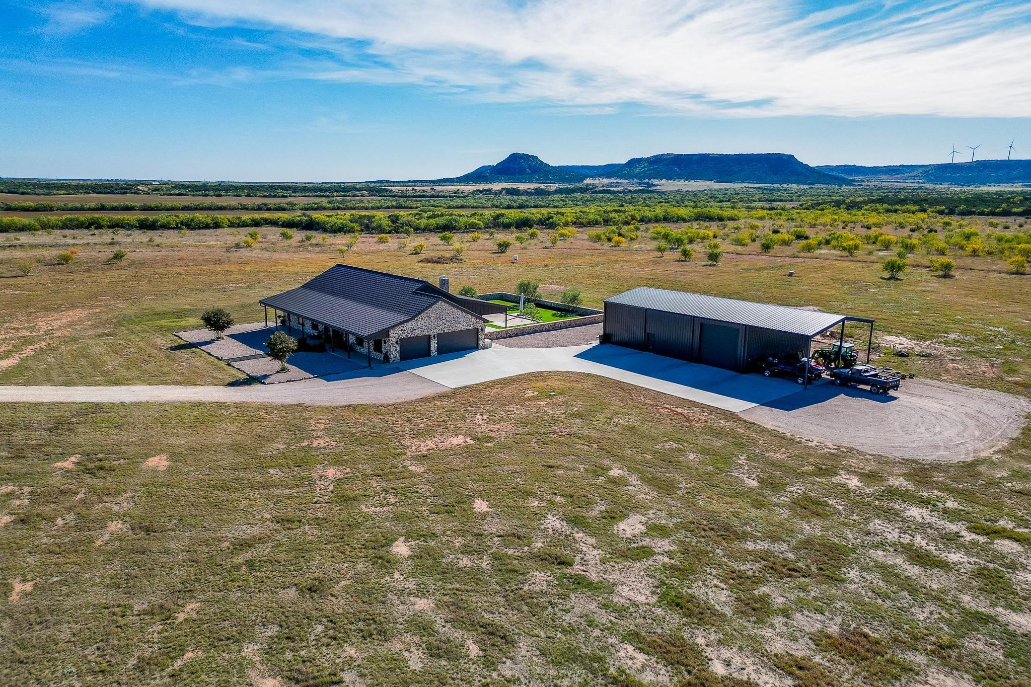 483 S COUNTY ROAD 353