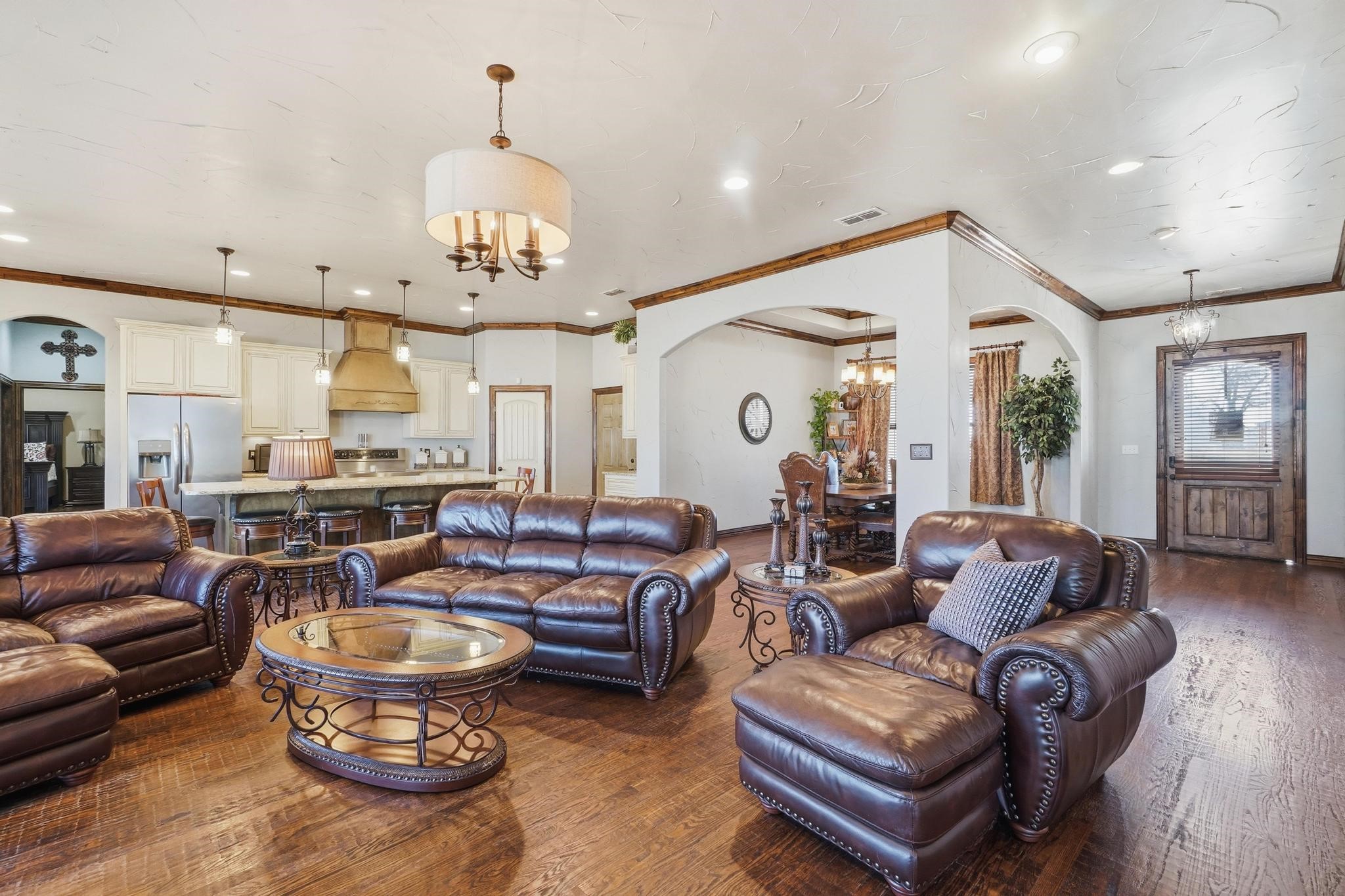 313 Paisano Drive