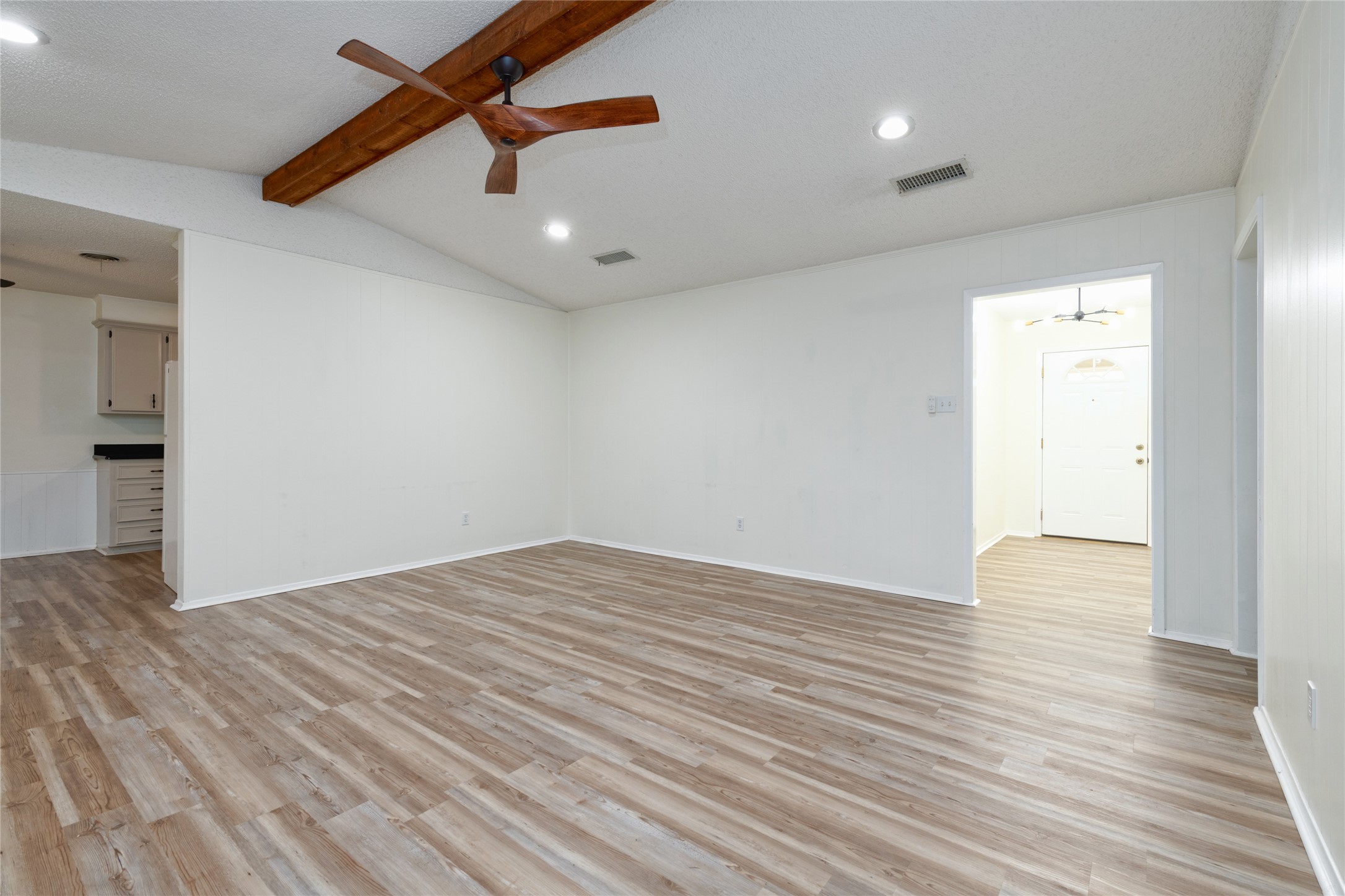 4618 Bruce Drive