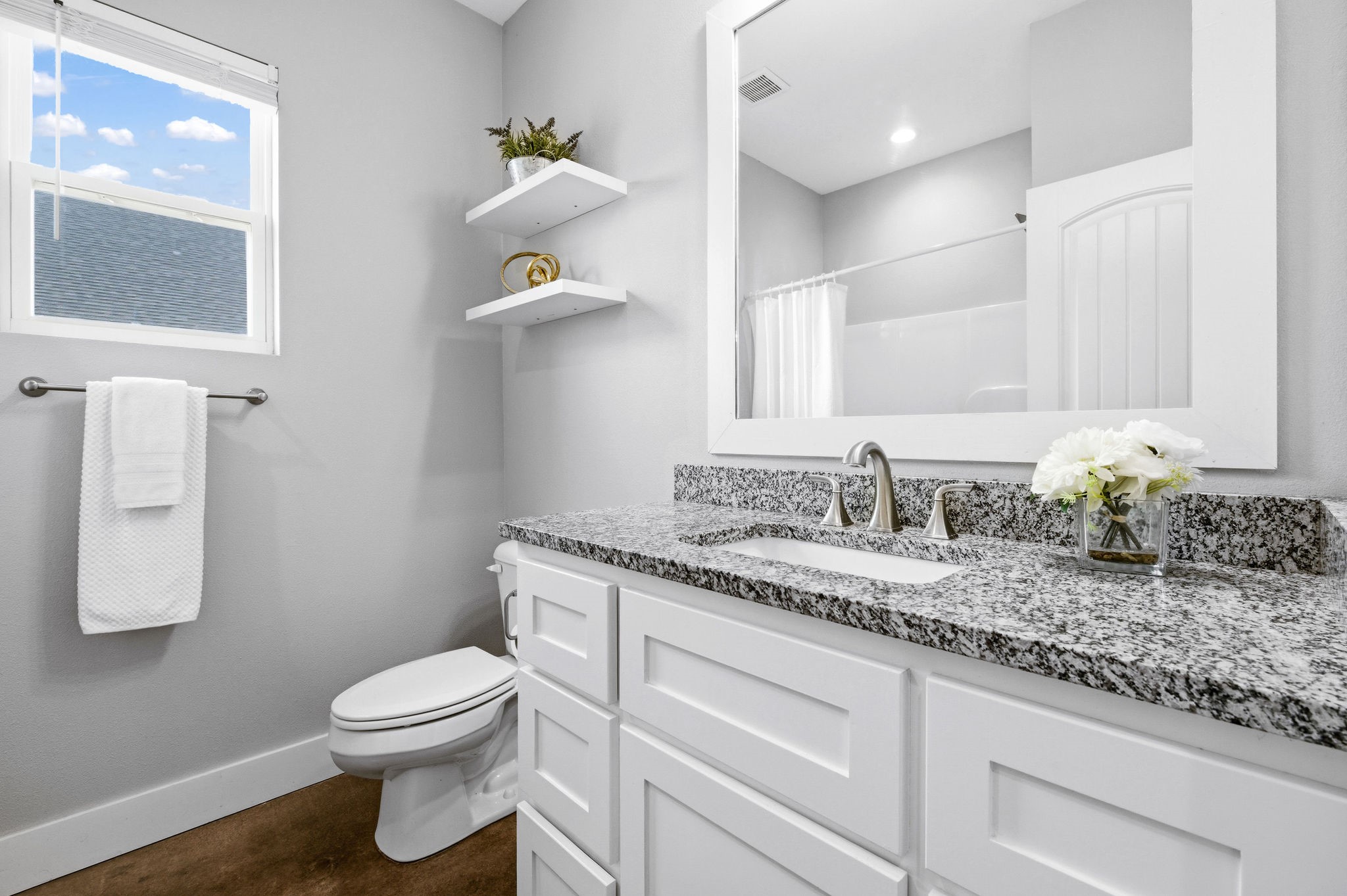 6825 Desert Willow Trail