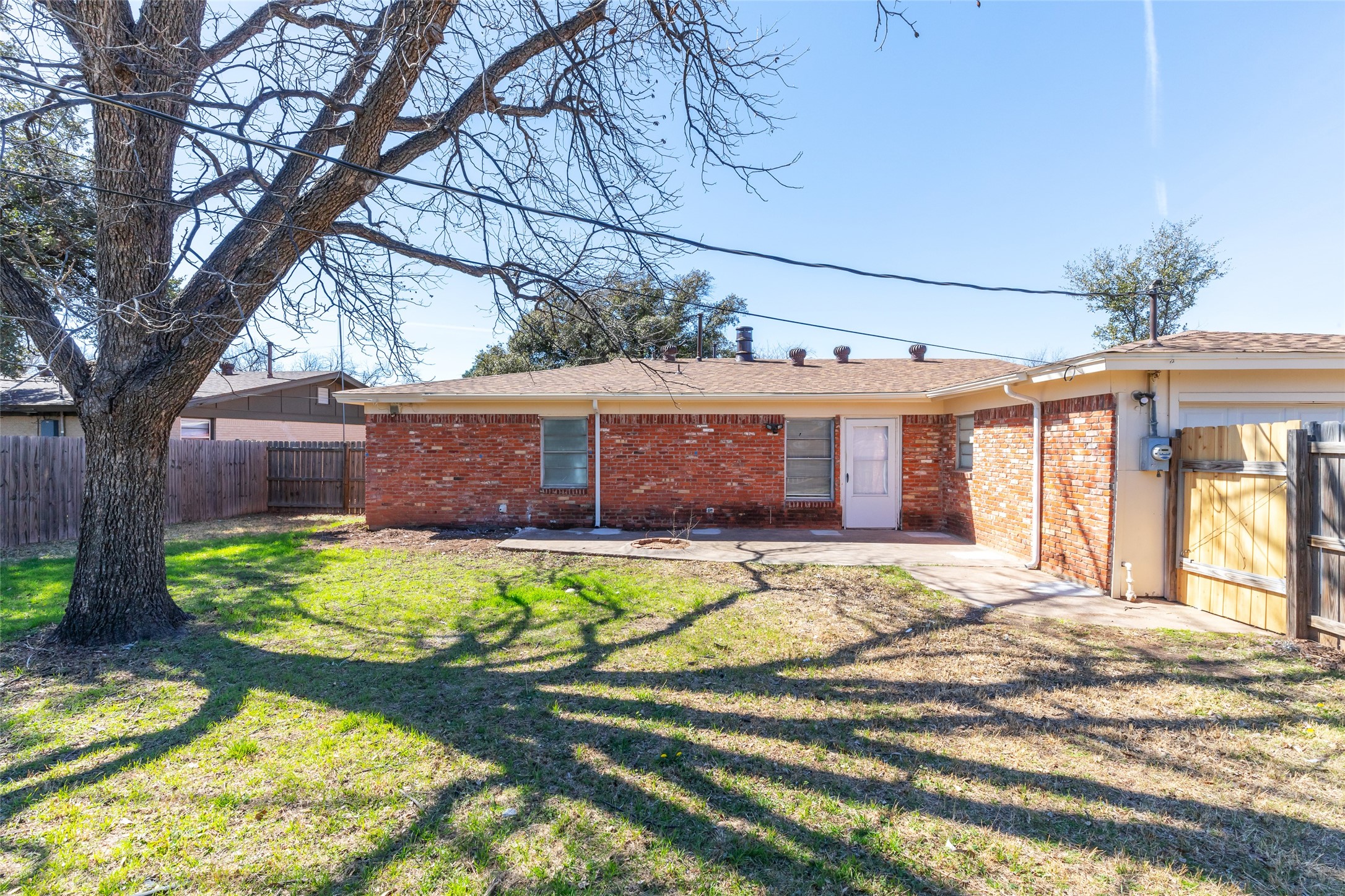 2469 Campus Court