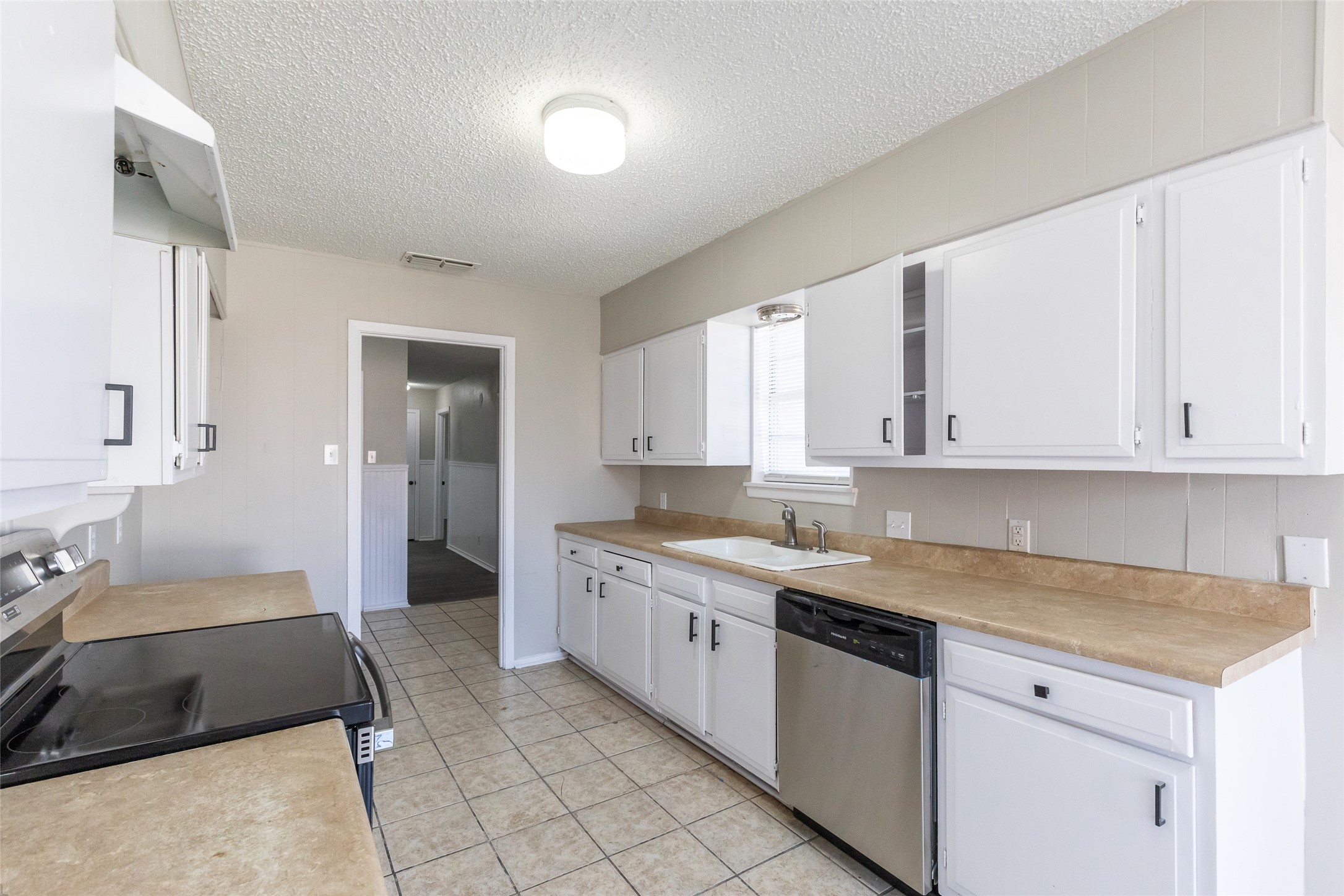 2469 Campus Court