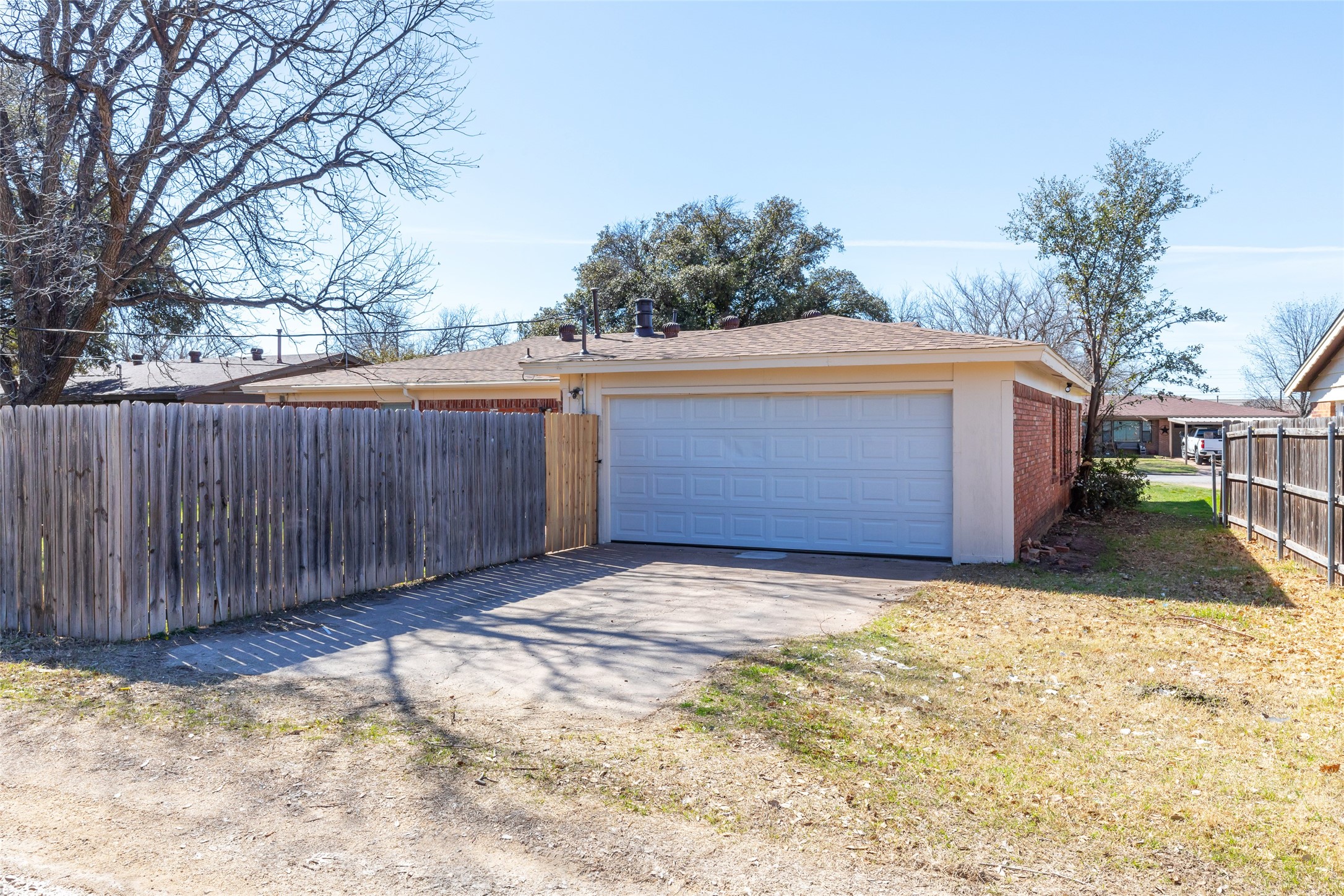 2469 Campus Court