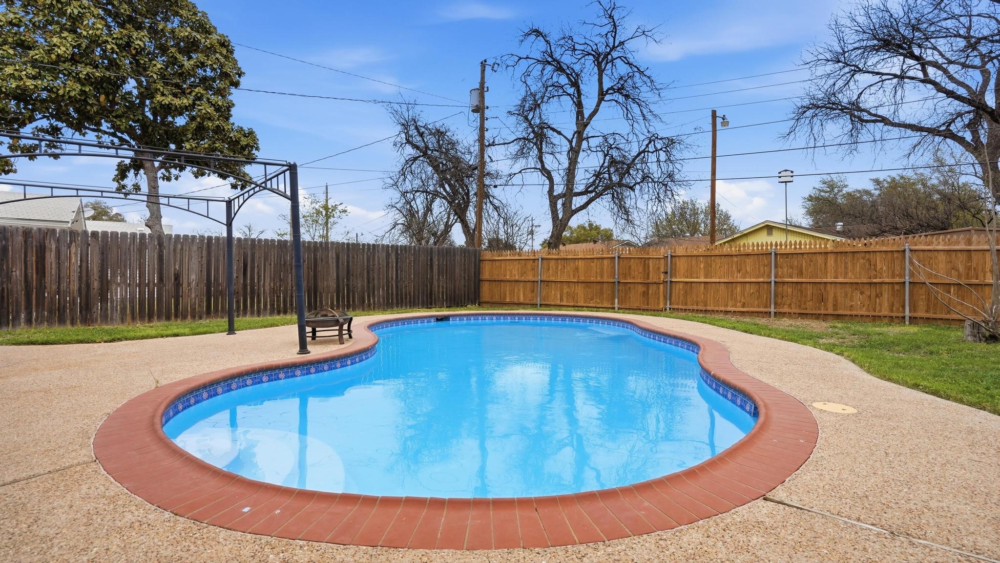 755 Crestwood Drive