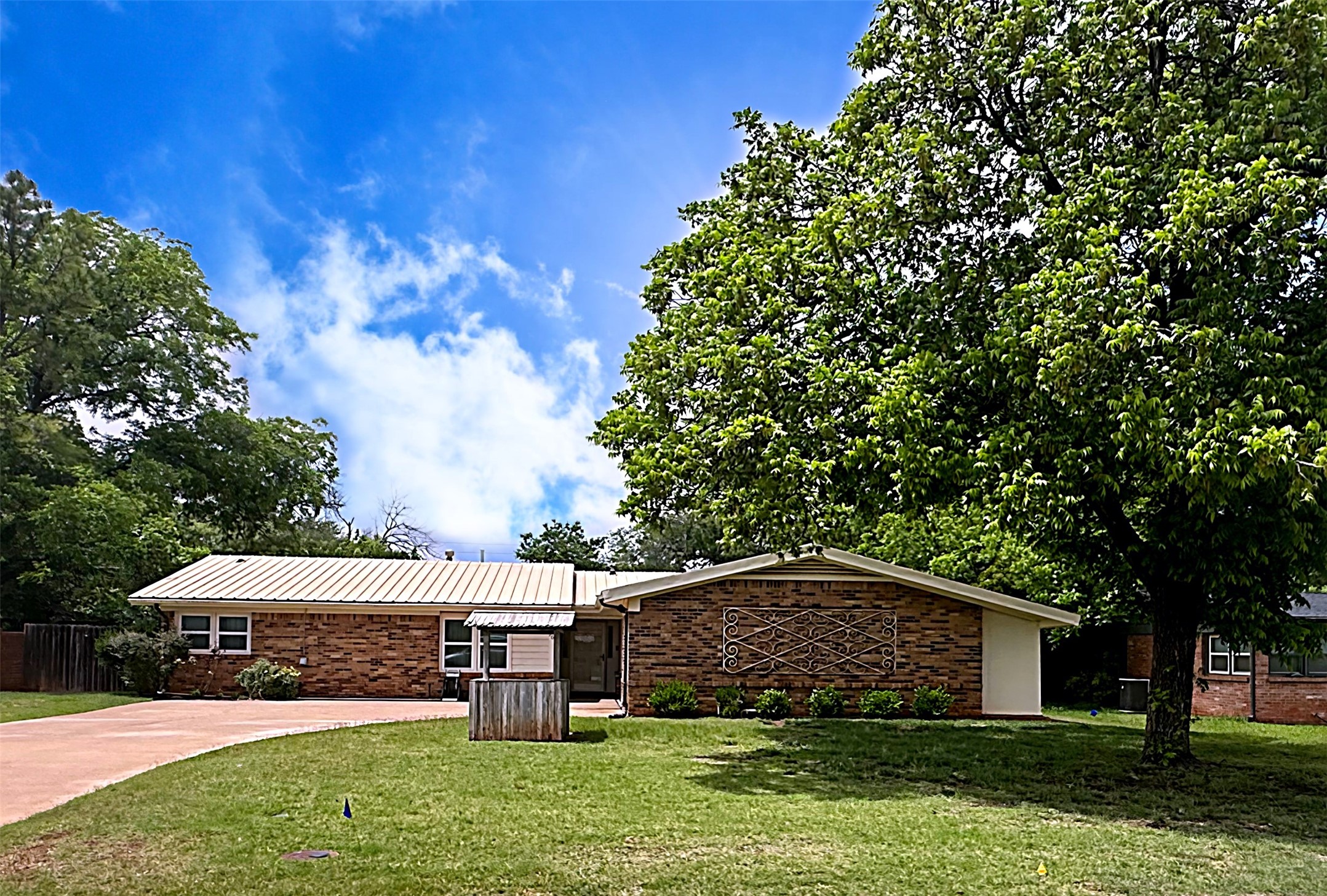 1626 Glenwood Drive