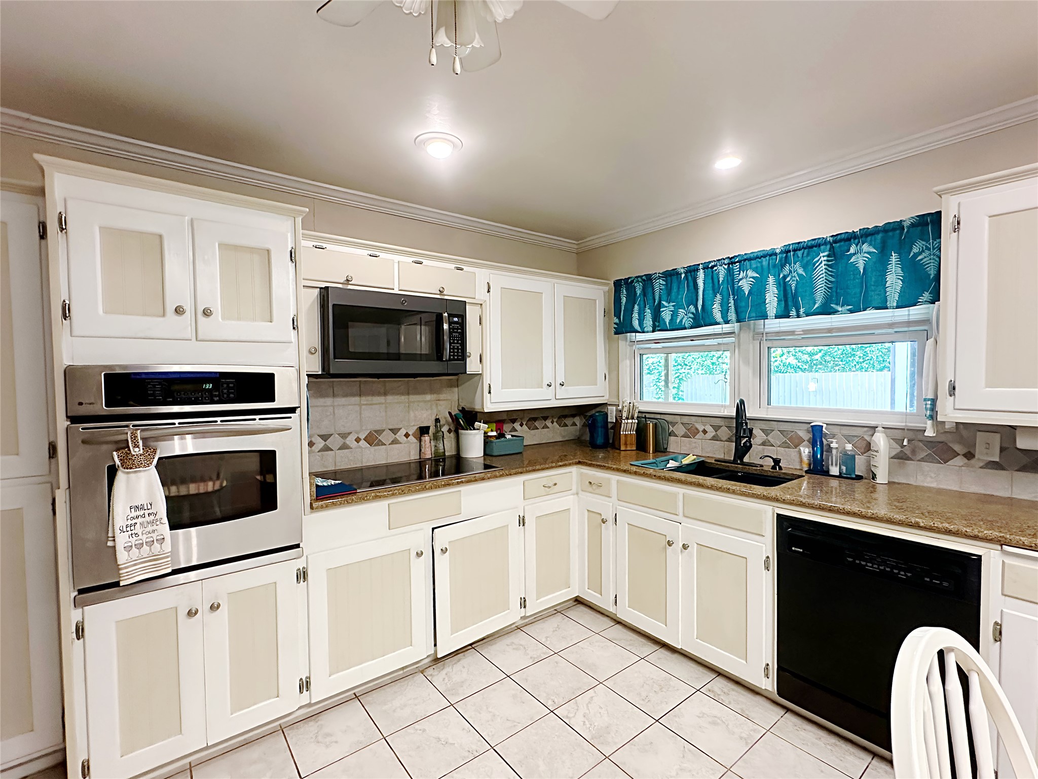 1626 Glenwood Drive