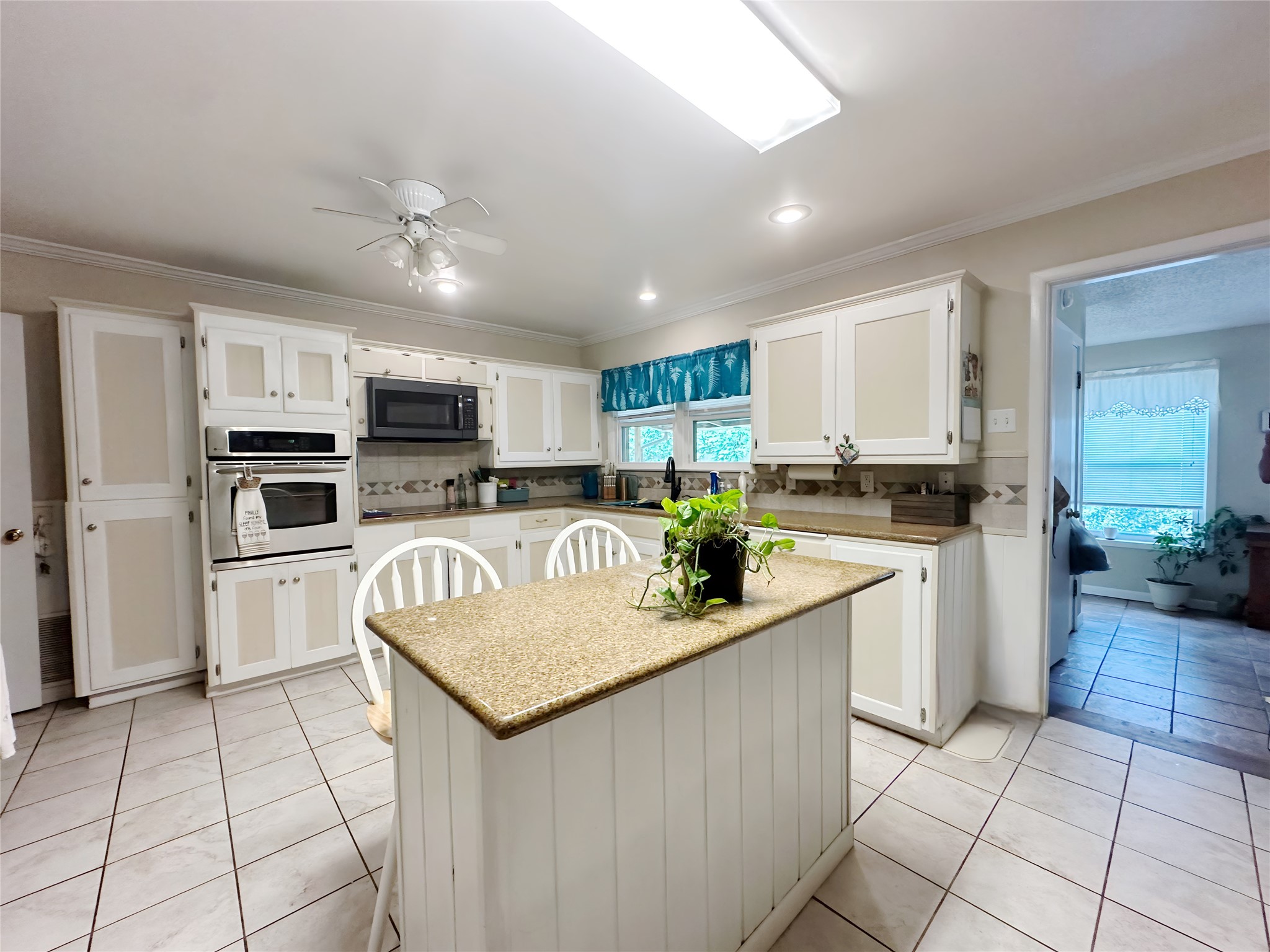 1626 Glenwood Drive