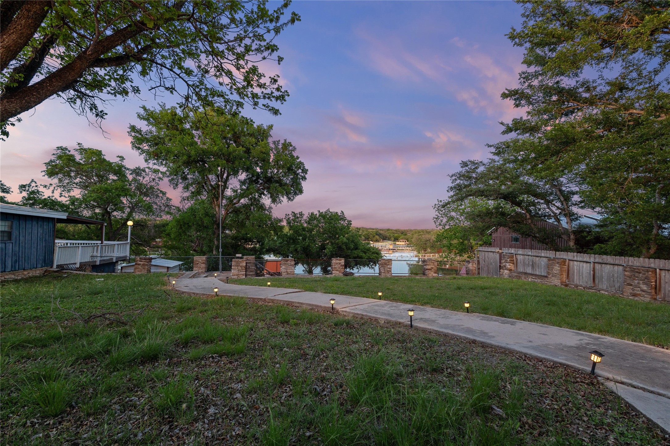 691 County Road 611