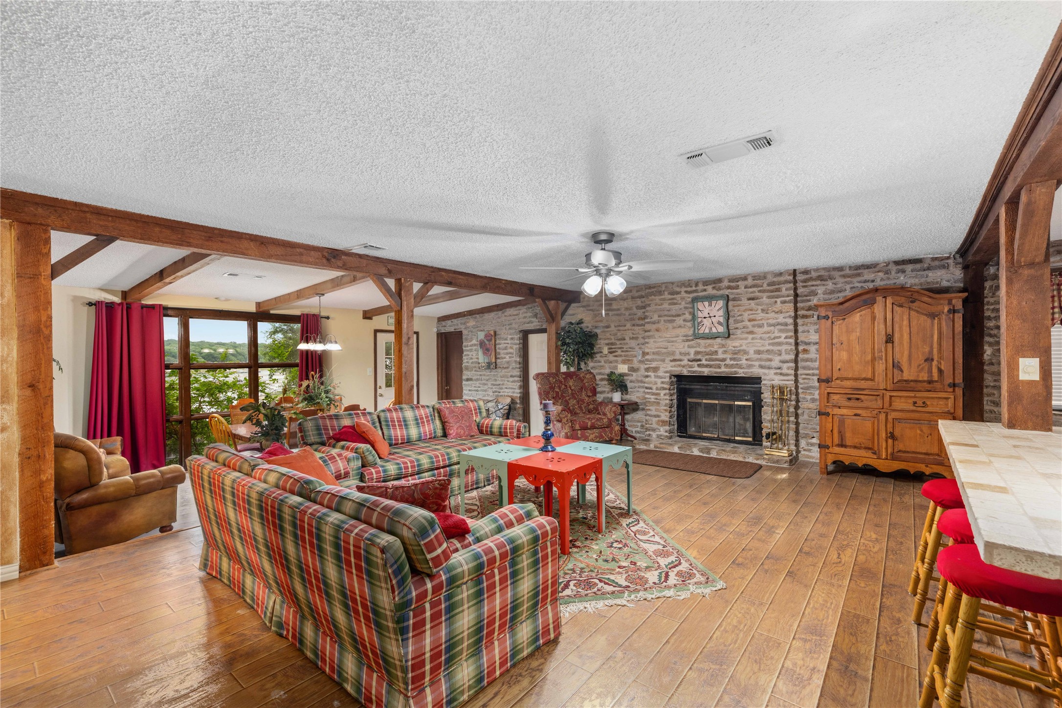 691 County Road 611