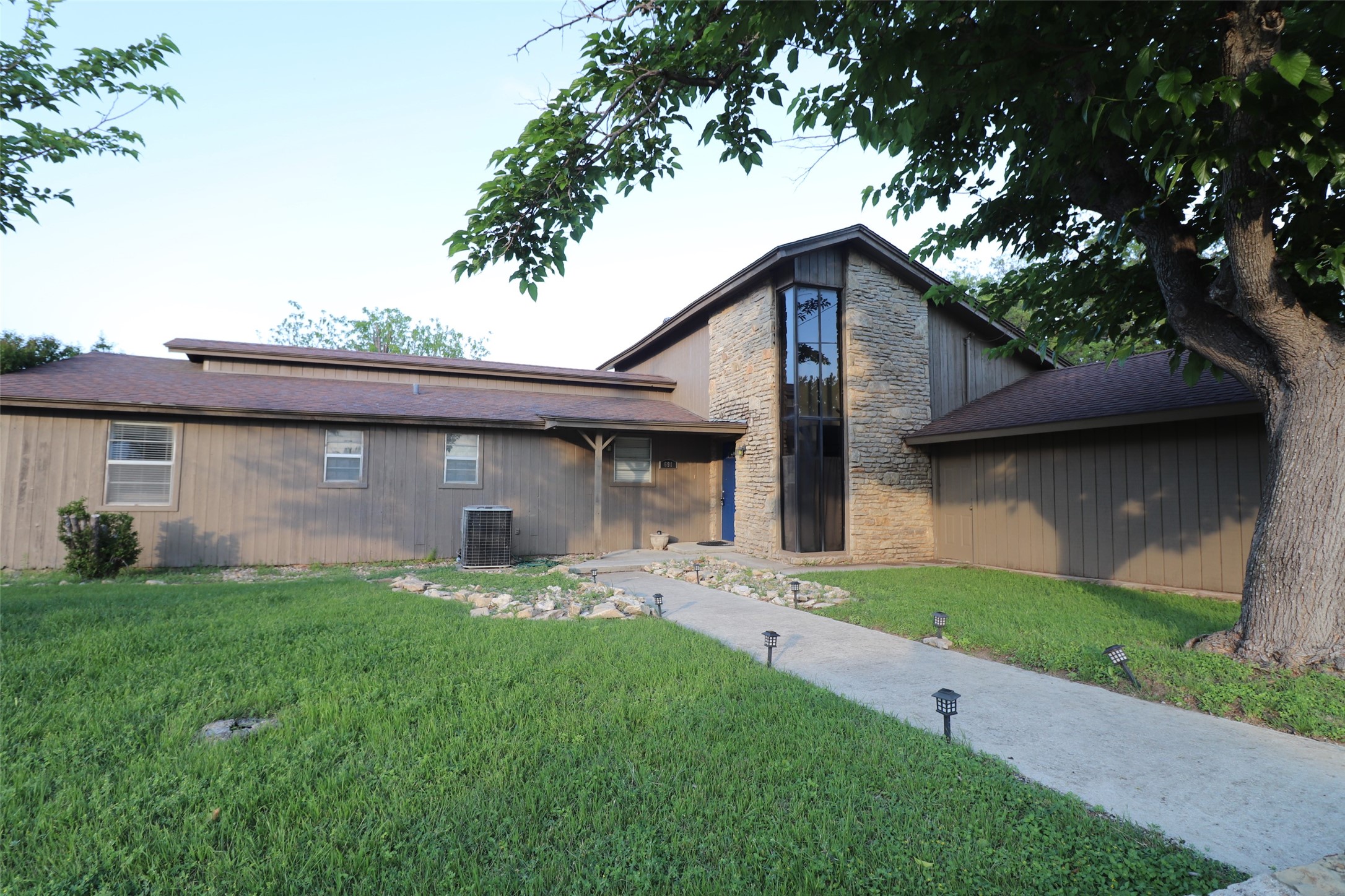 691 County Road 611
