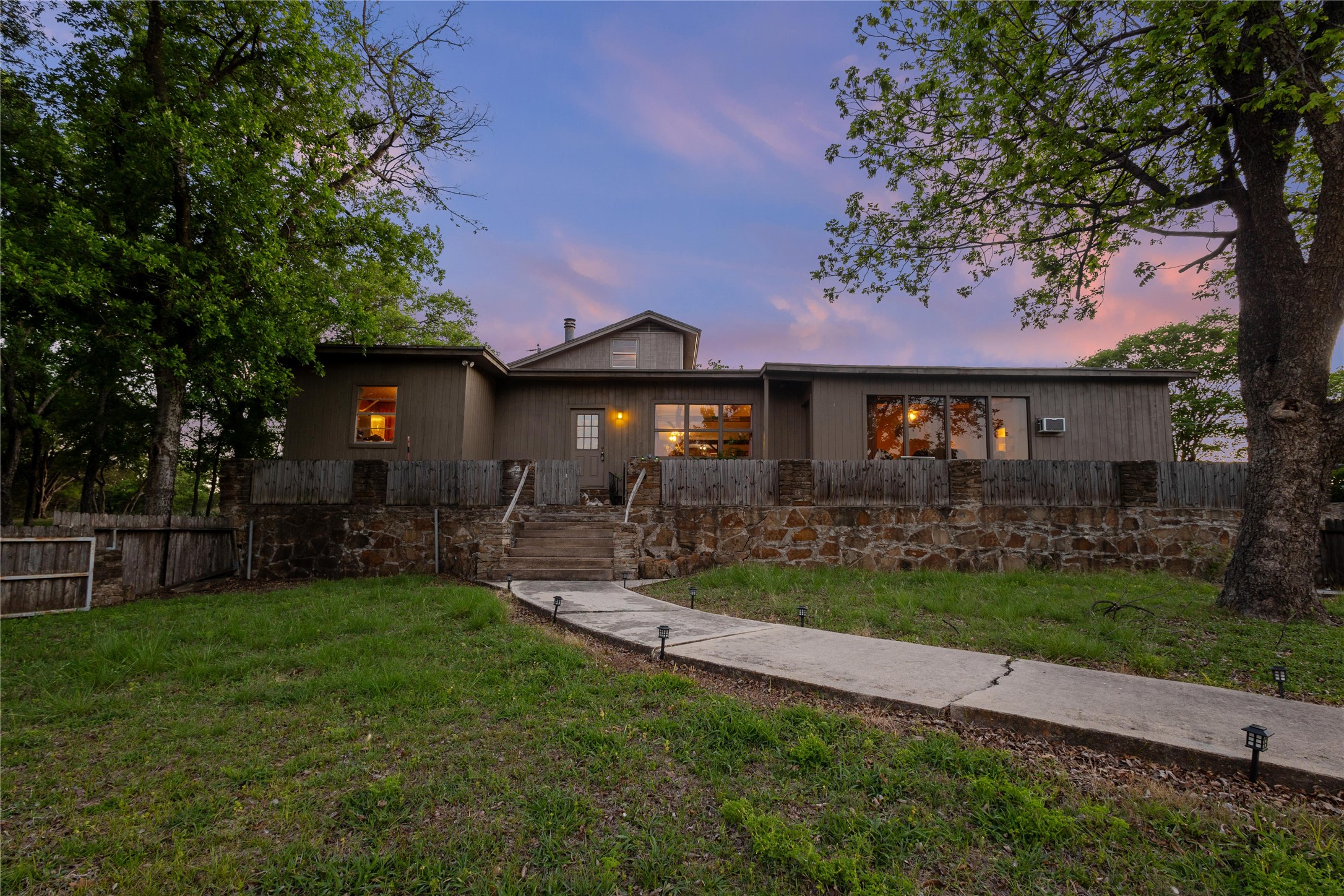 691 County Road 611