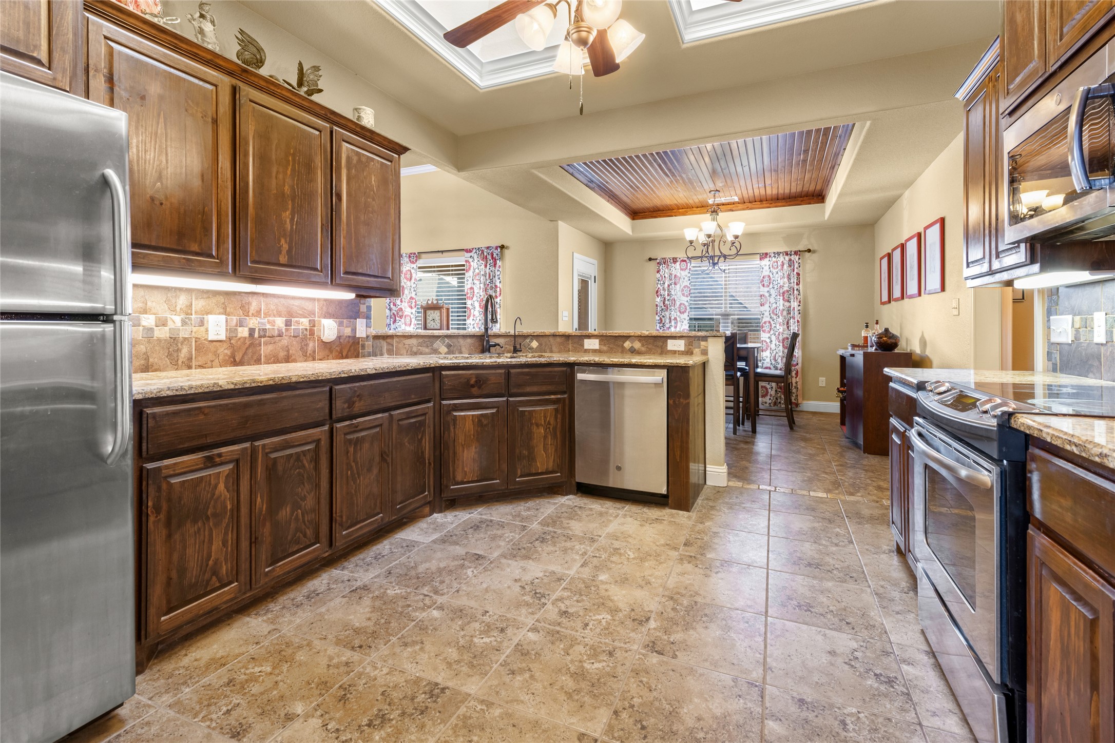 4417 Margaritas Way