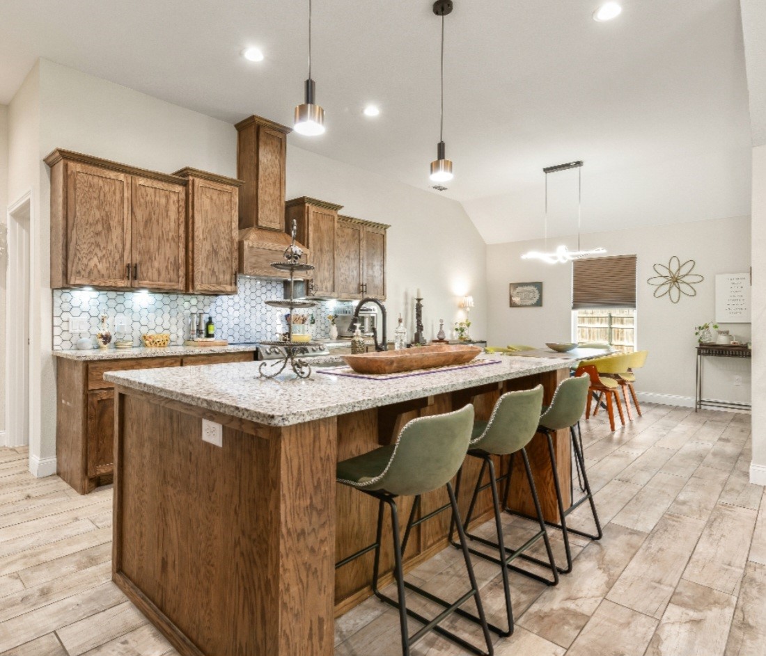 1772 Oldham Lane
