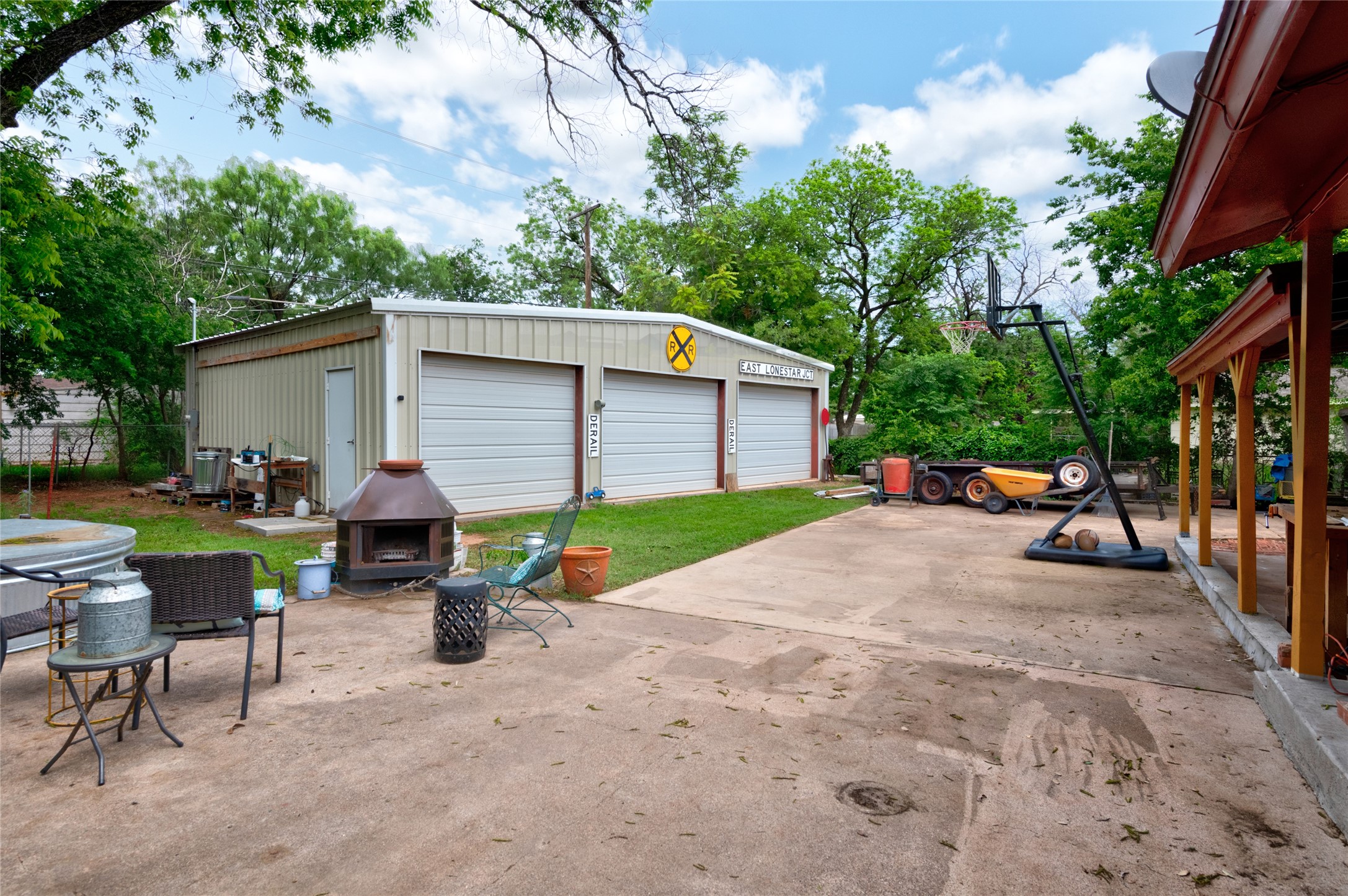 1318 Westridge Drive