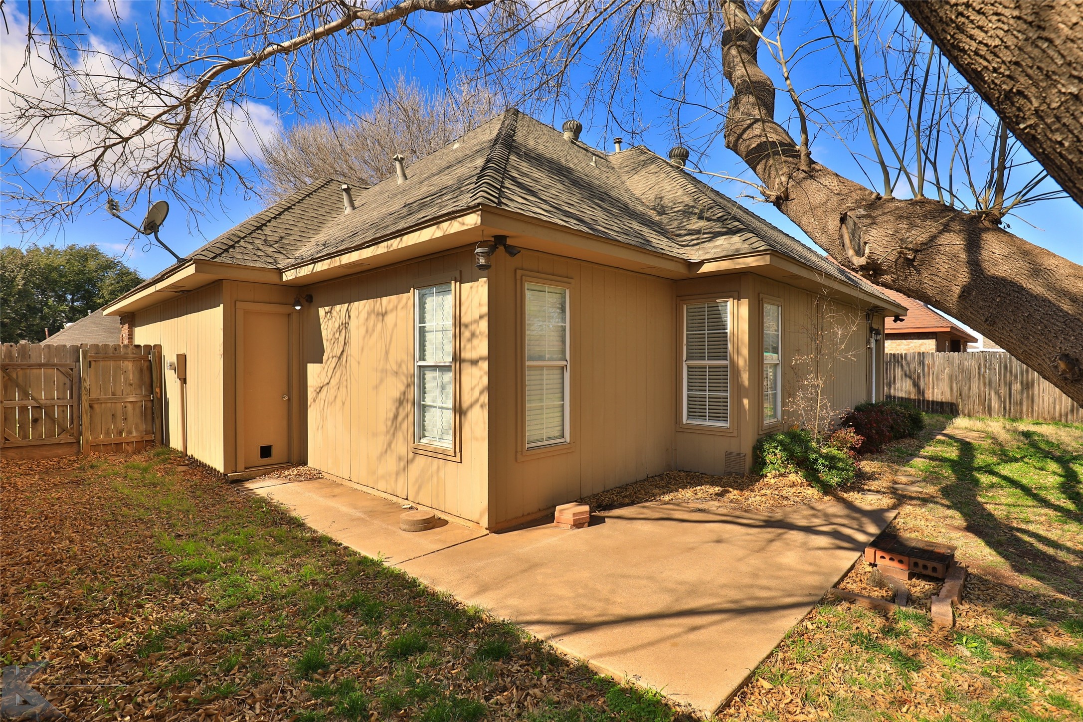 7325 Clariece Drive
