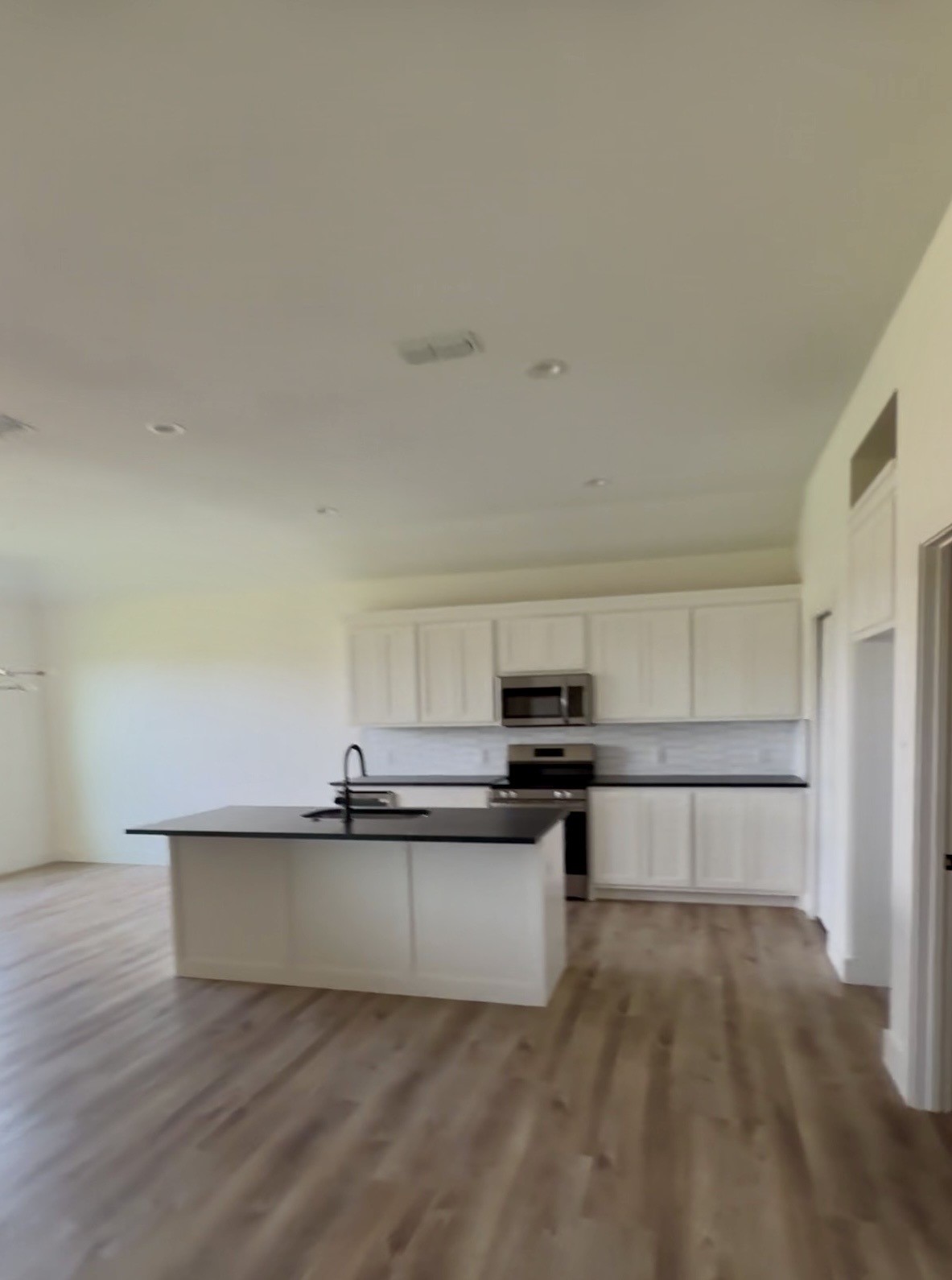 7624 Wildflower Trail