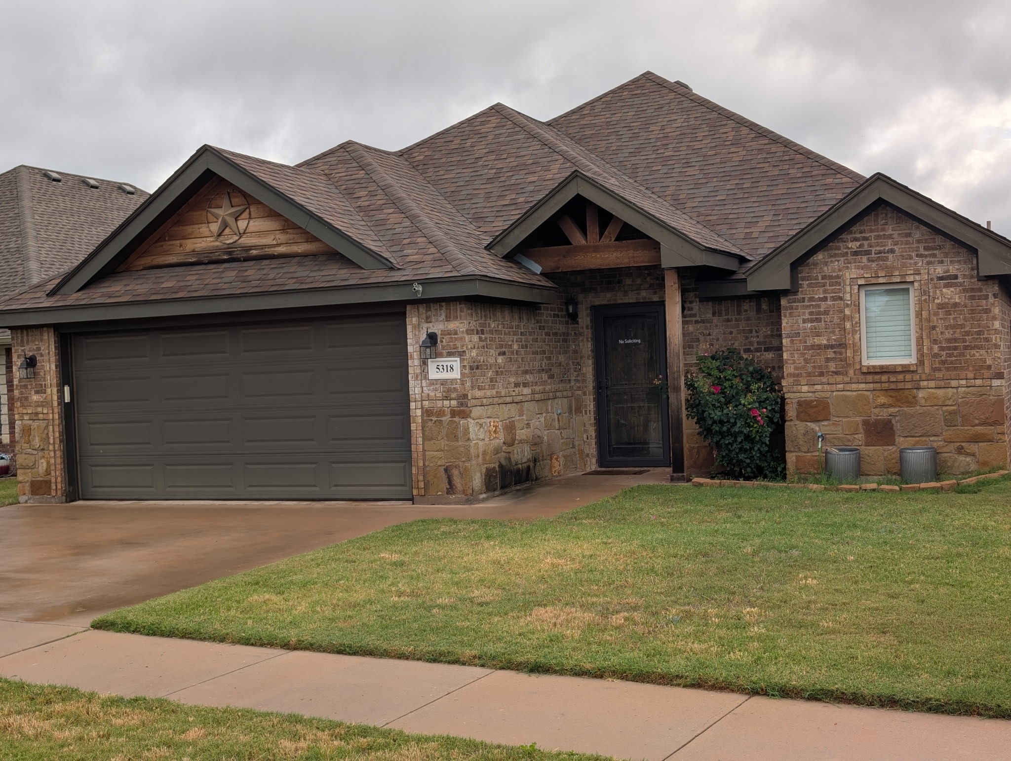 5318 Catclaw Drive
