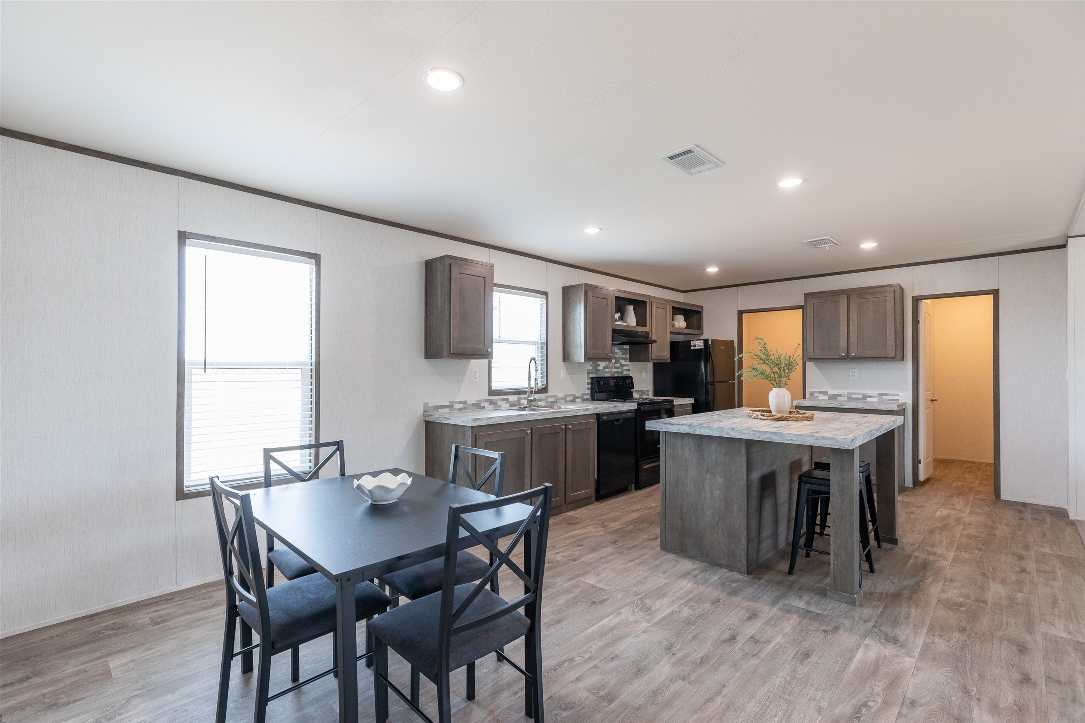 4185 County Road 497
