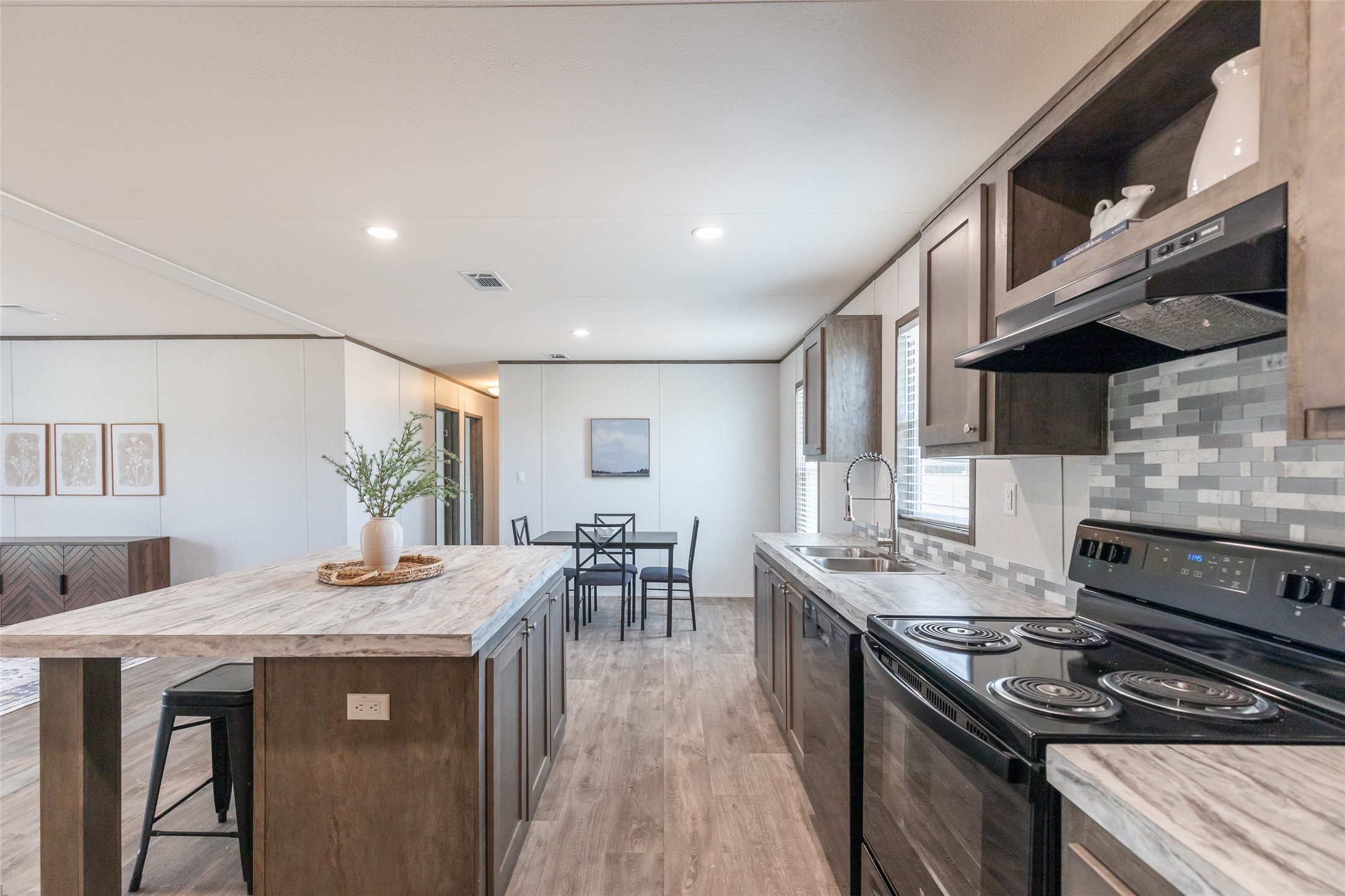 4185 County Road 497