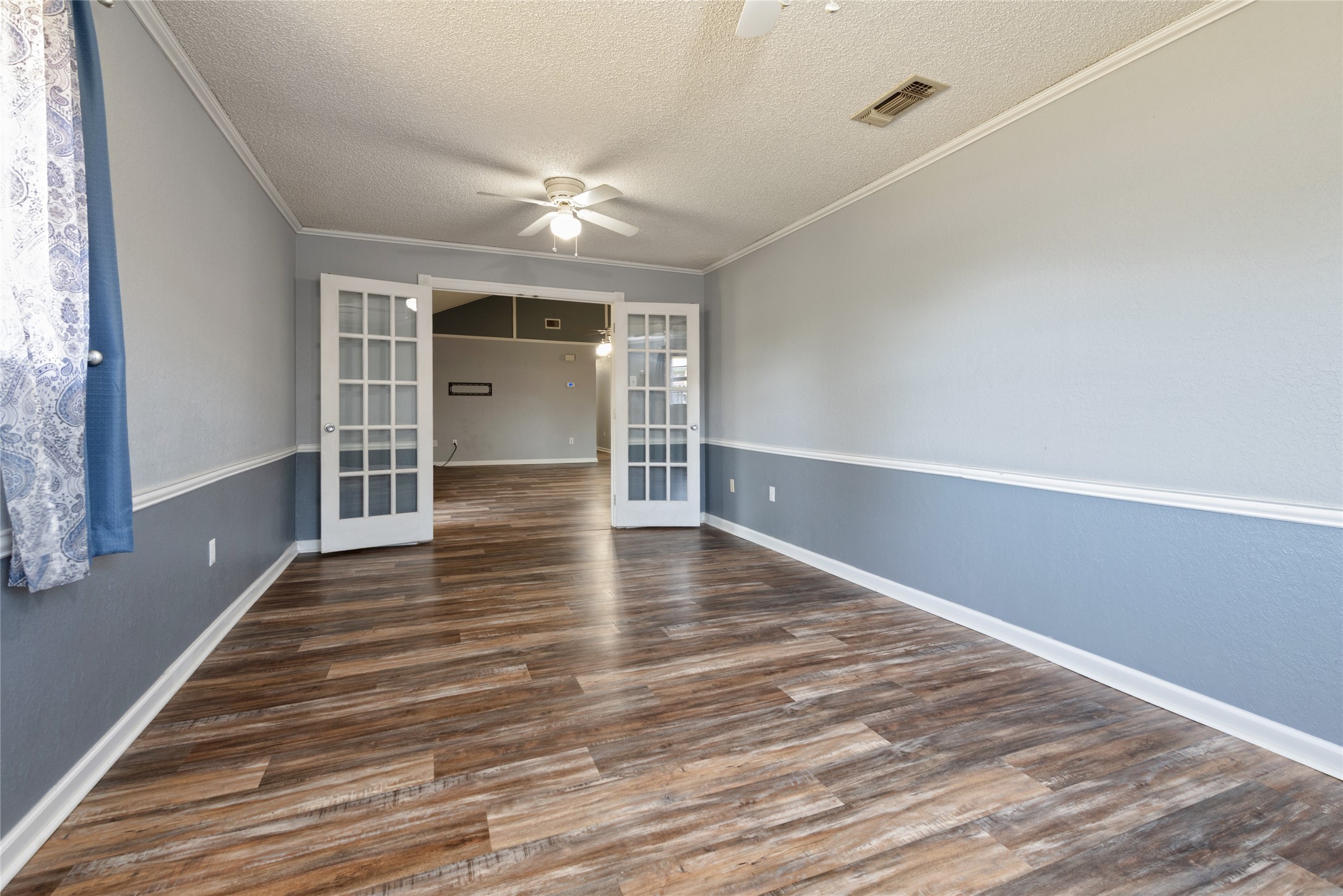 1033 Wolfe Road A