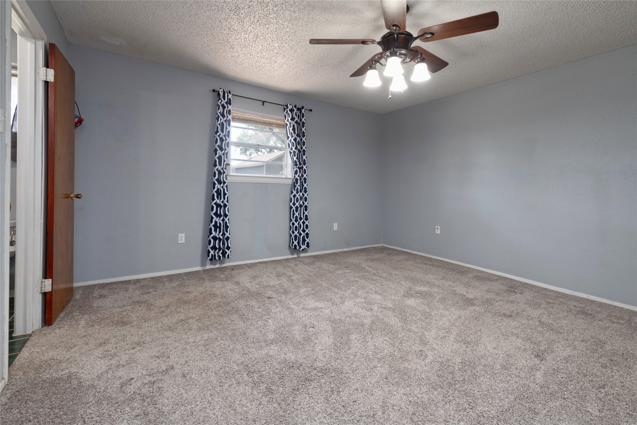 1033 Wolfe Road A