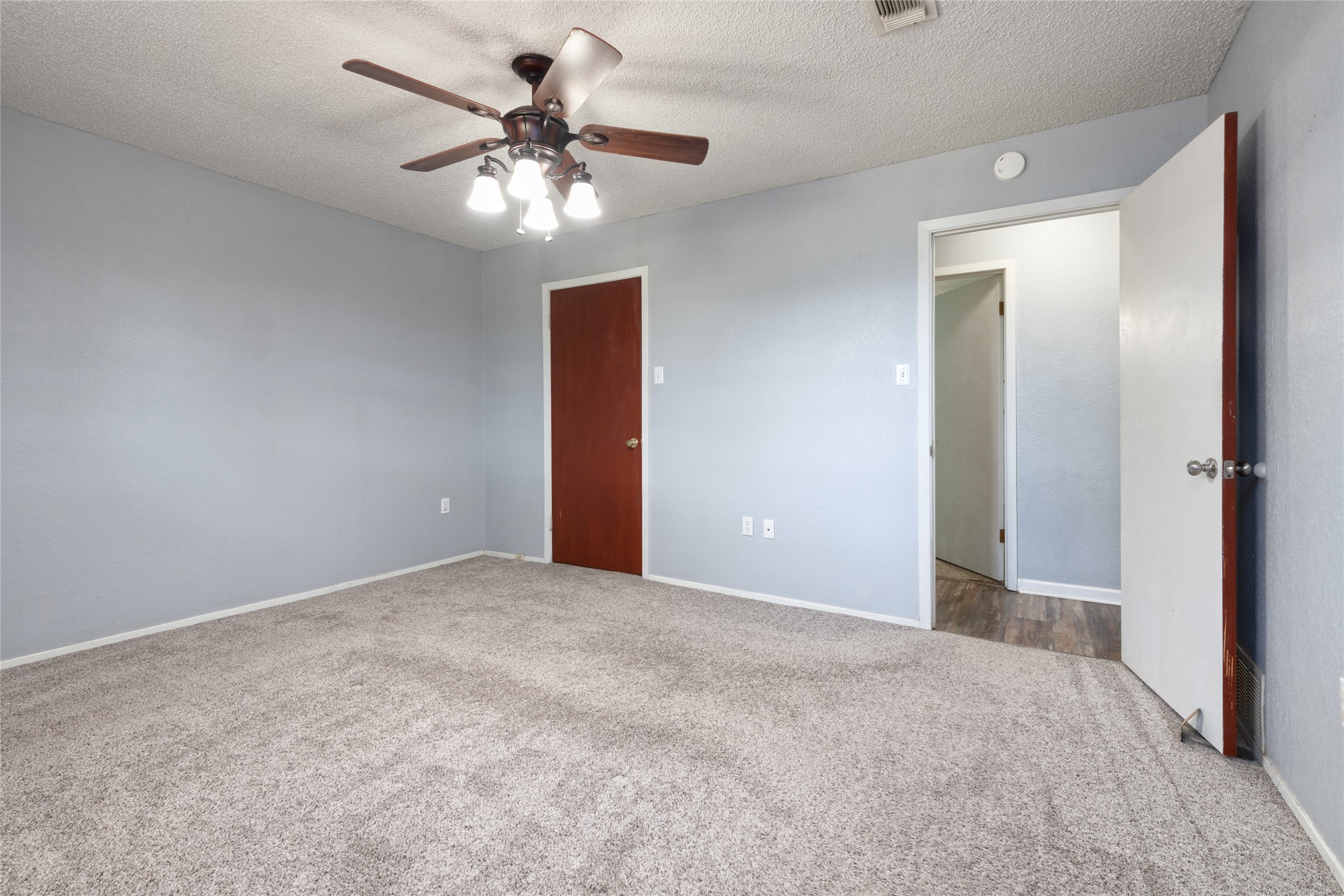 1033 Wolfe Road A