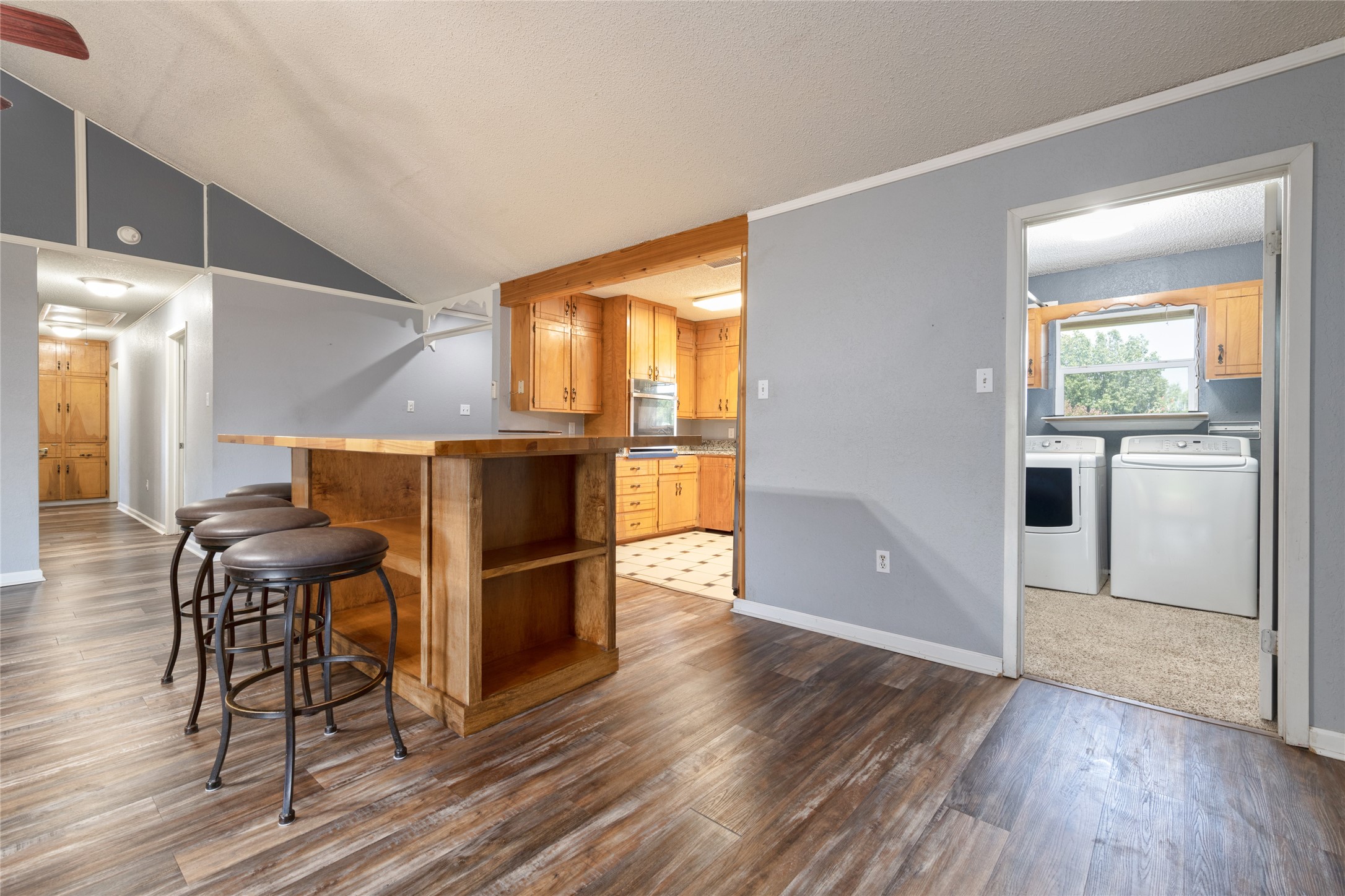 1033 Wolfe Road A