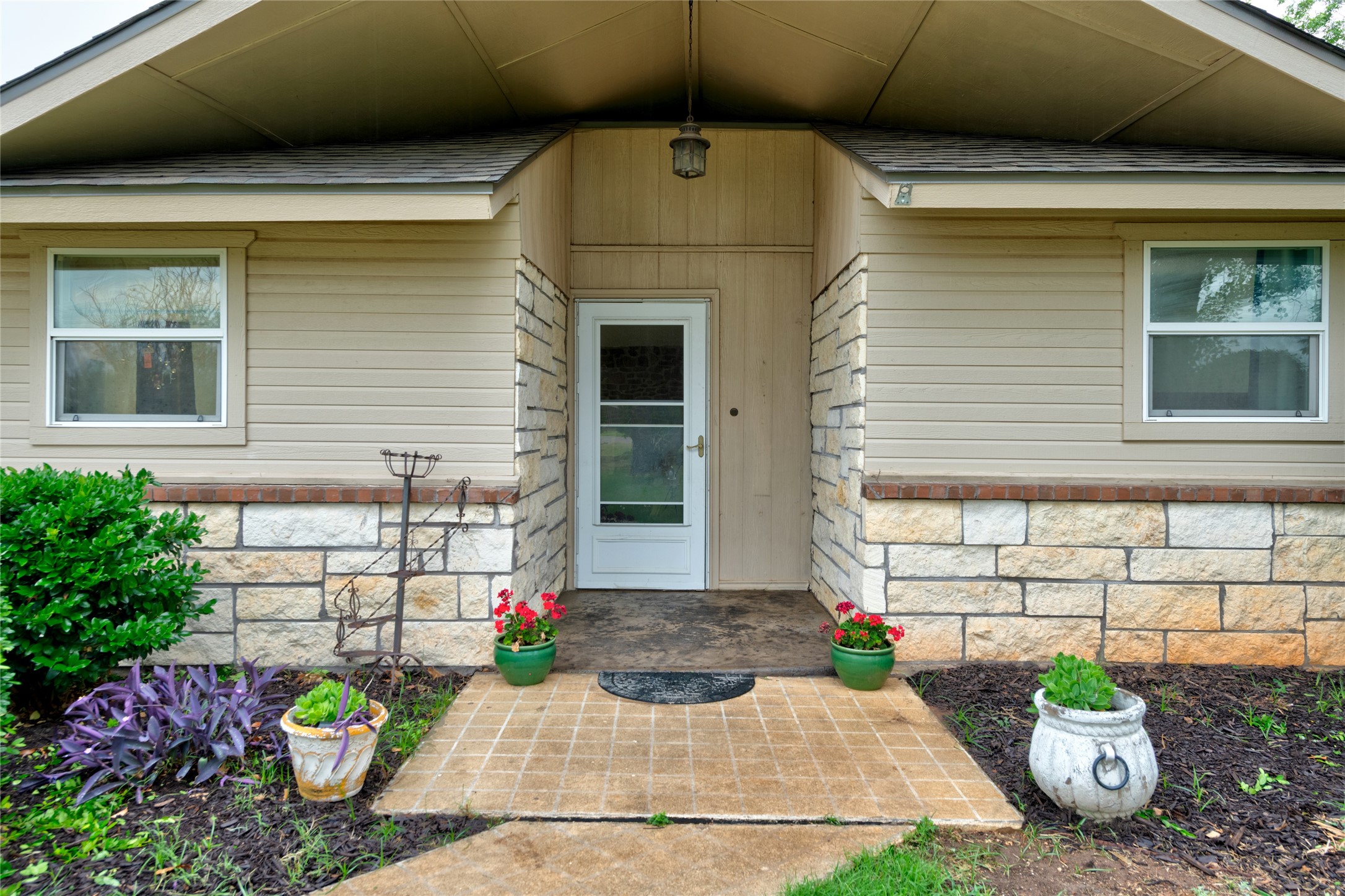 1033 Wolfe Road A