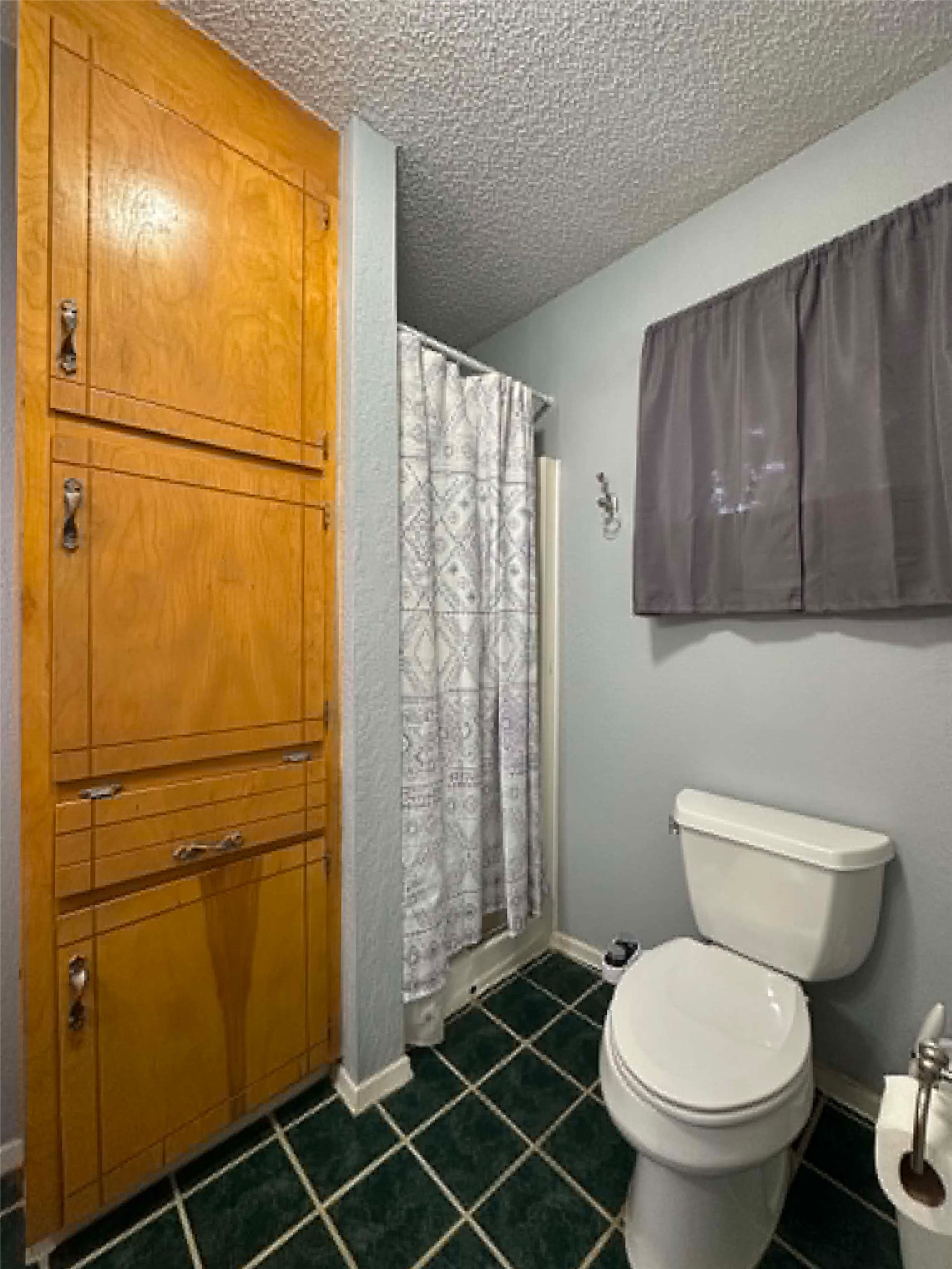 1033 Wolfe Road A