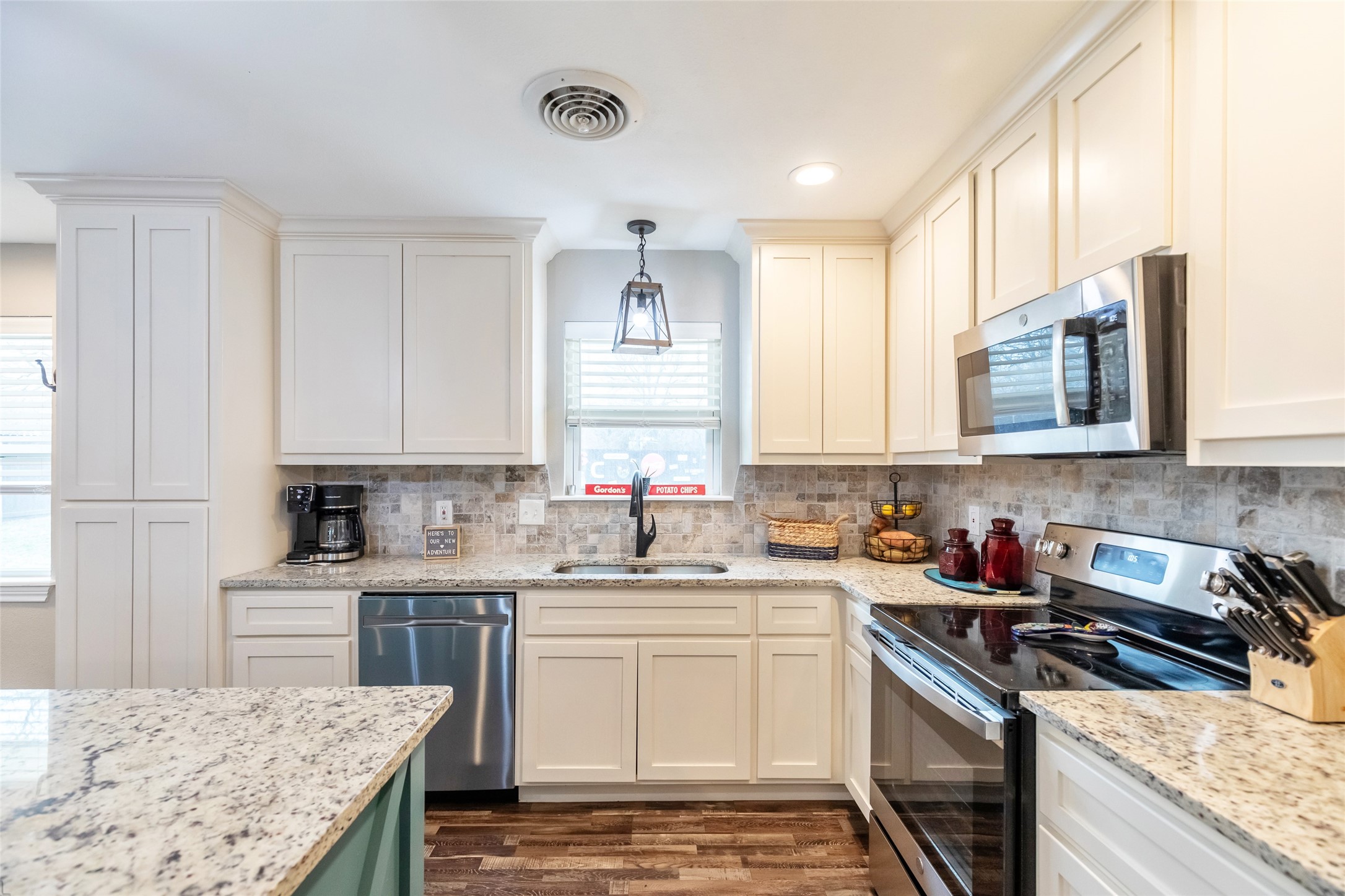 9259 County Road 258