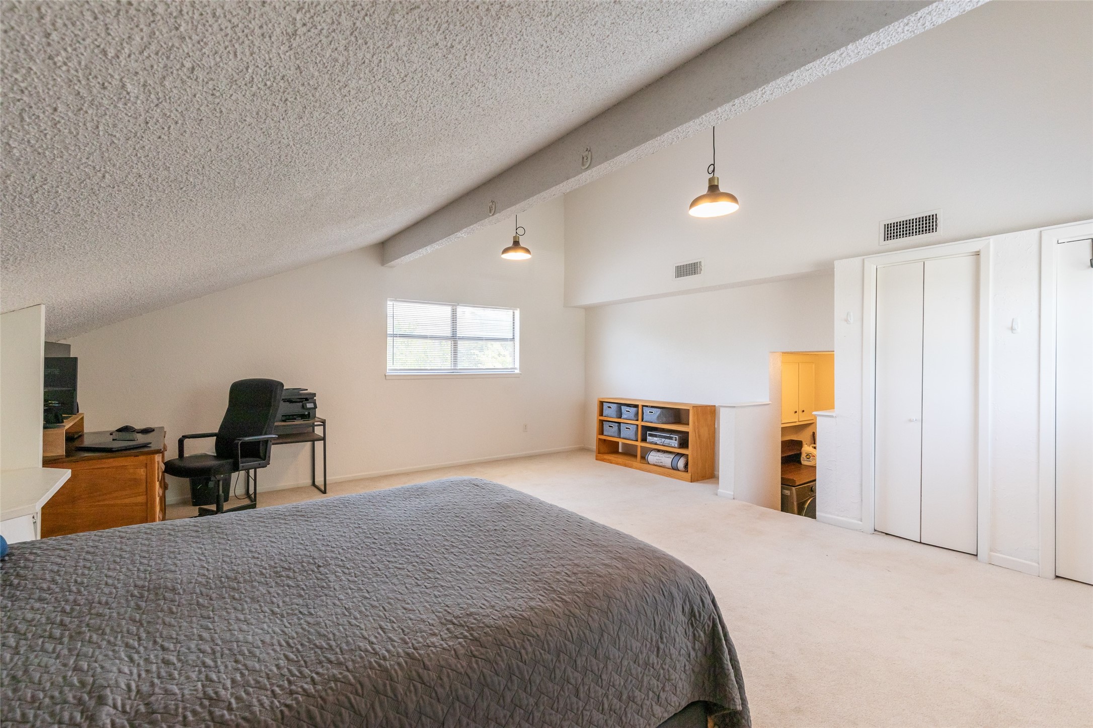 617 Green Valley Drive