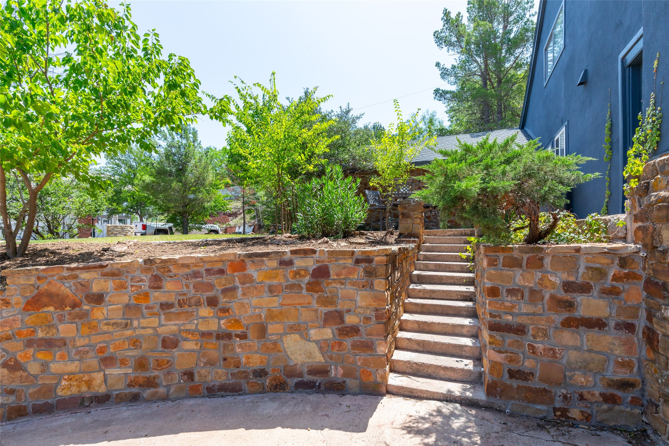 617 Green Valley Drive