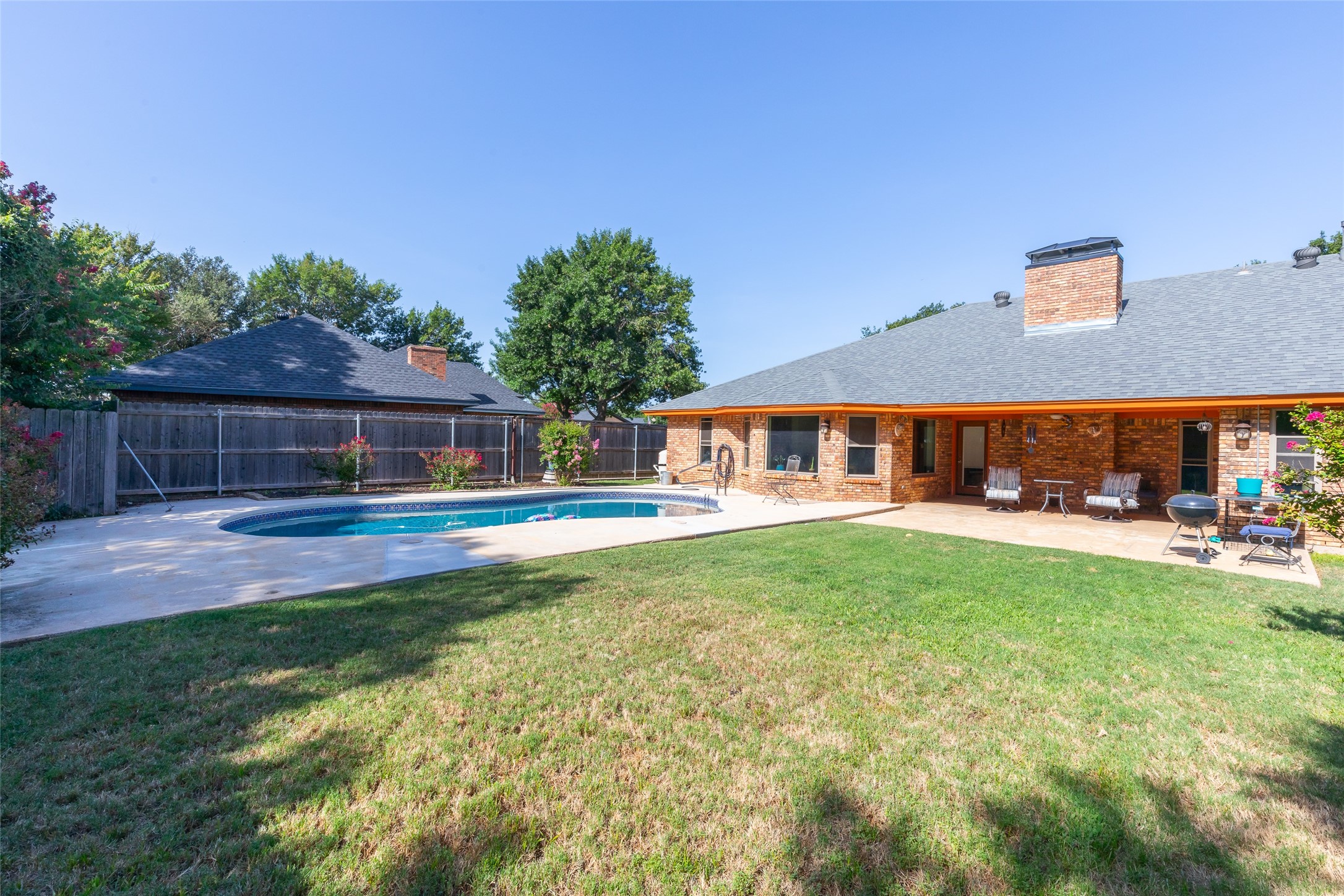 5025 Patsye Ann Cove