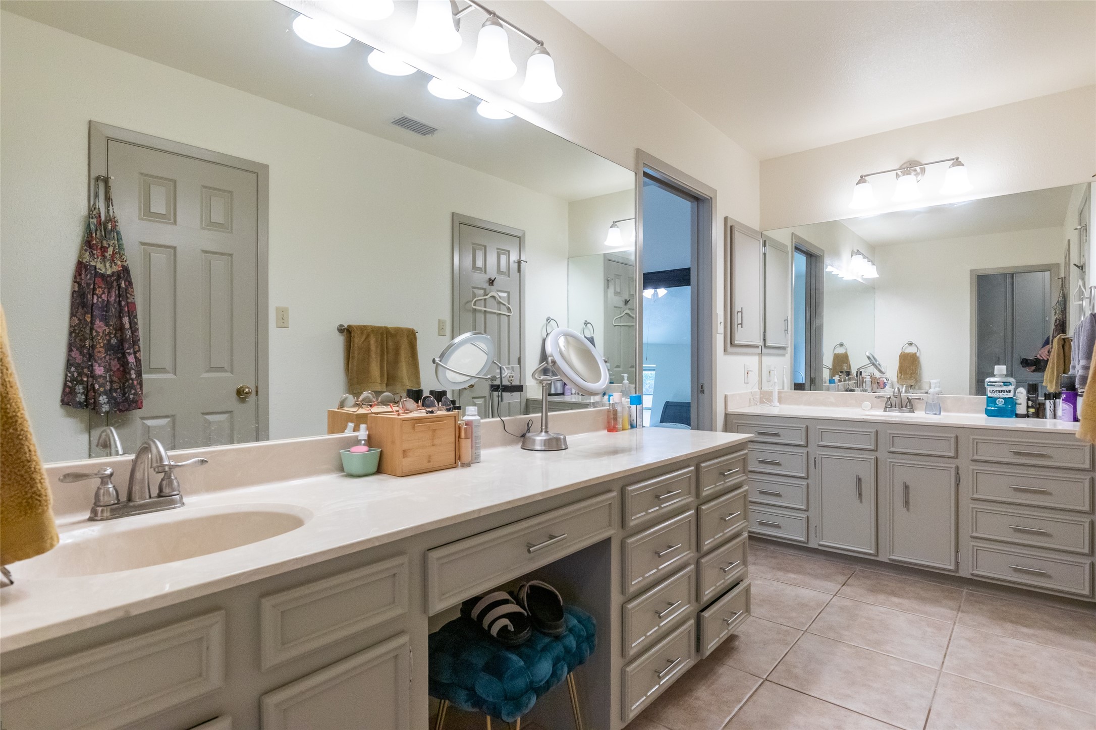 5025 Patsye Ann Cove