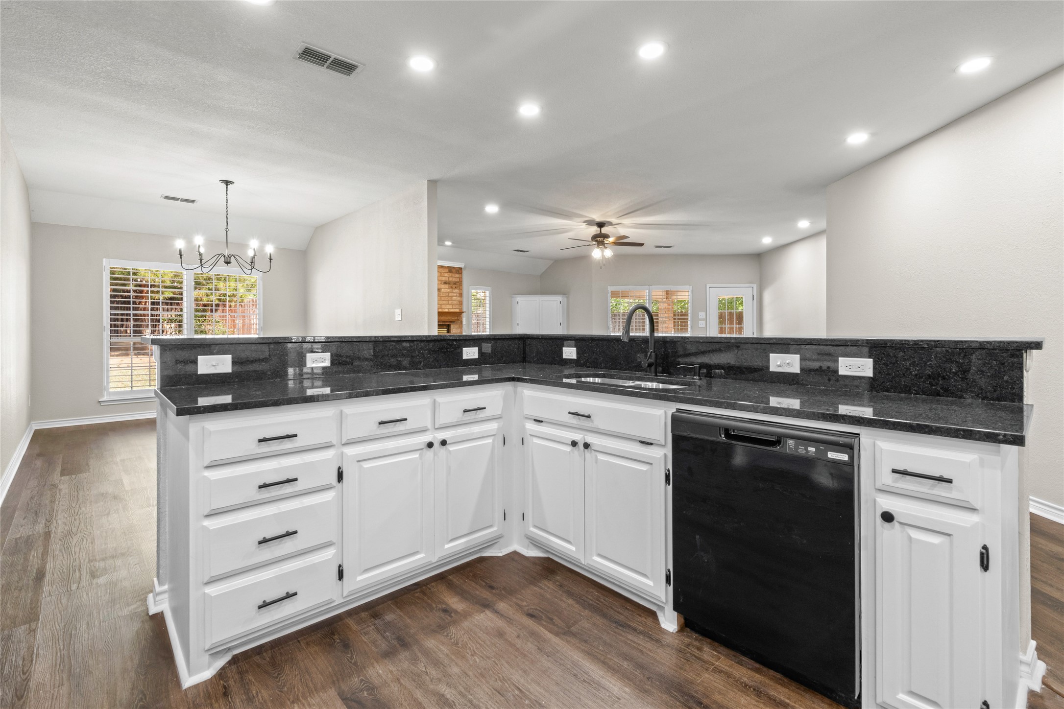 6134 Laurel Court