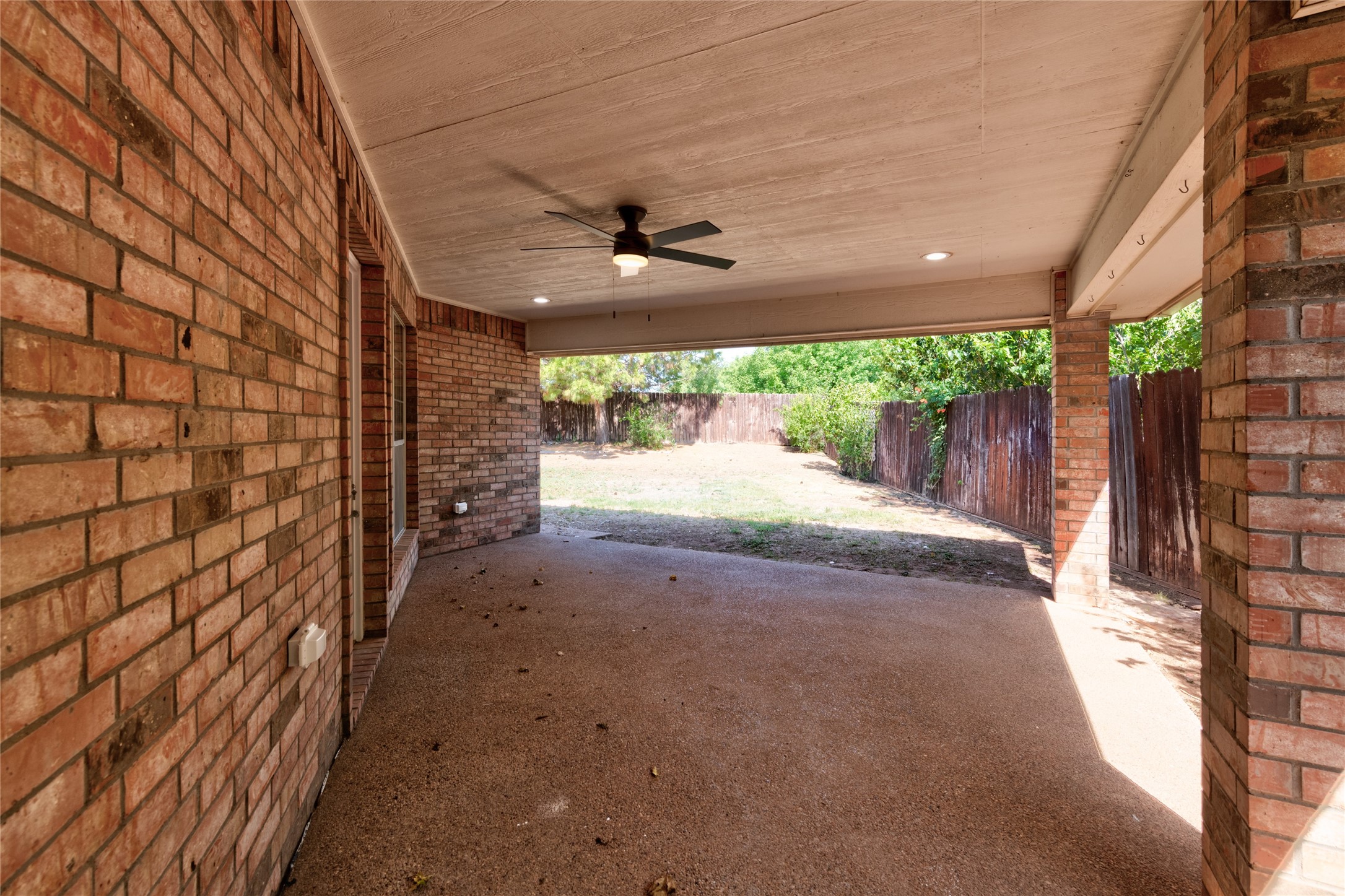 6134 Laurel Court