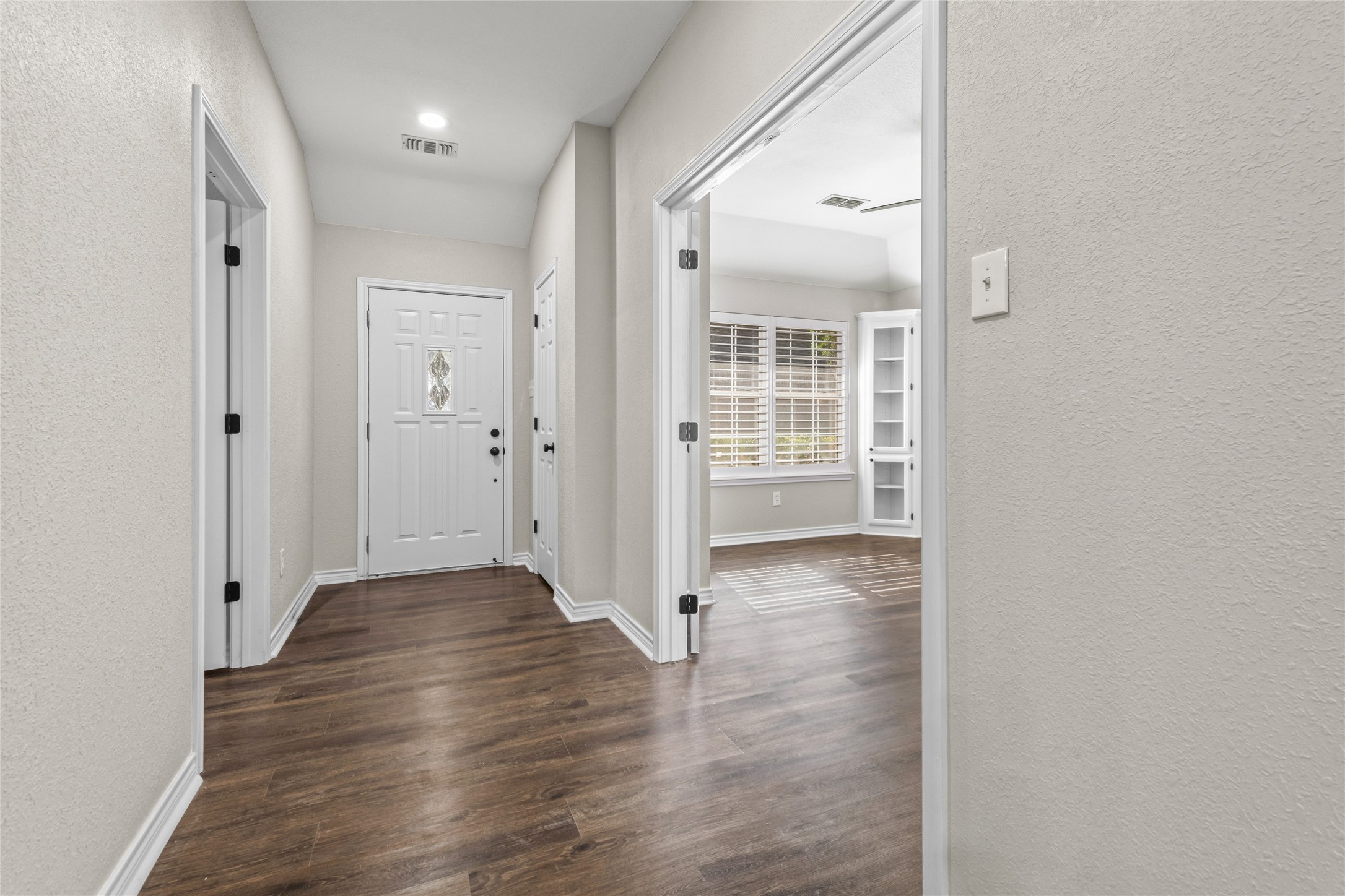 6134 Laurel Court