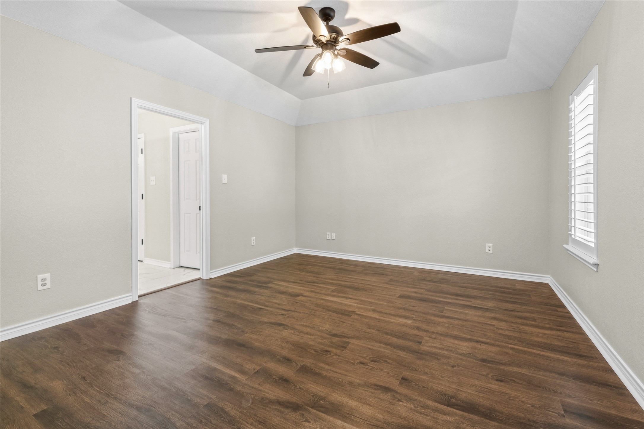 6134 Laurel Court