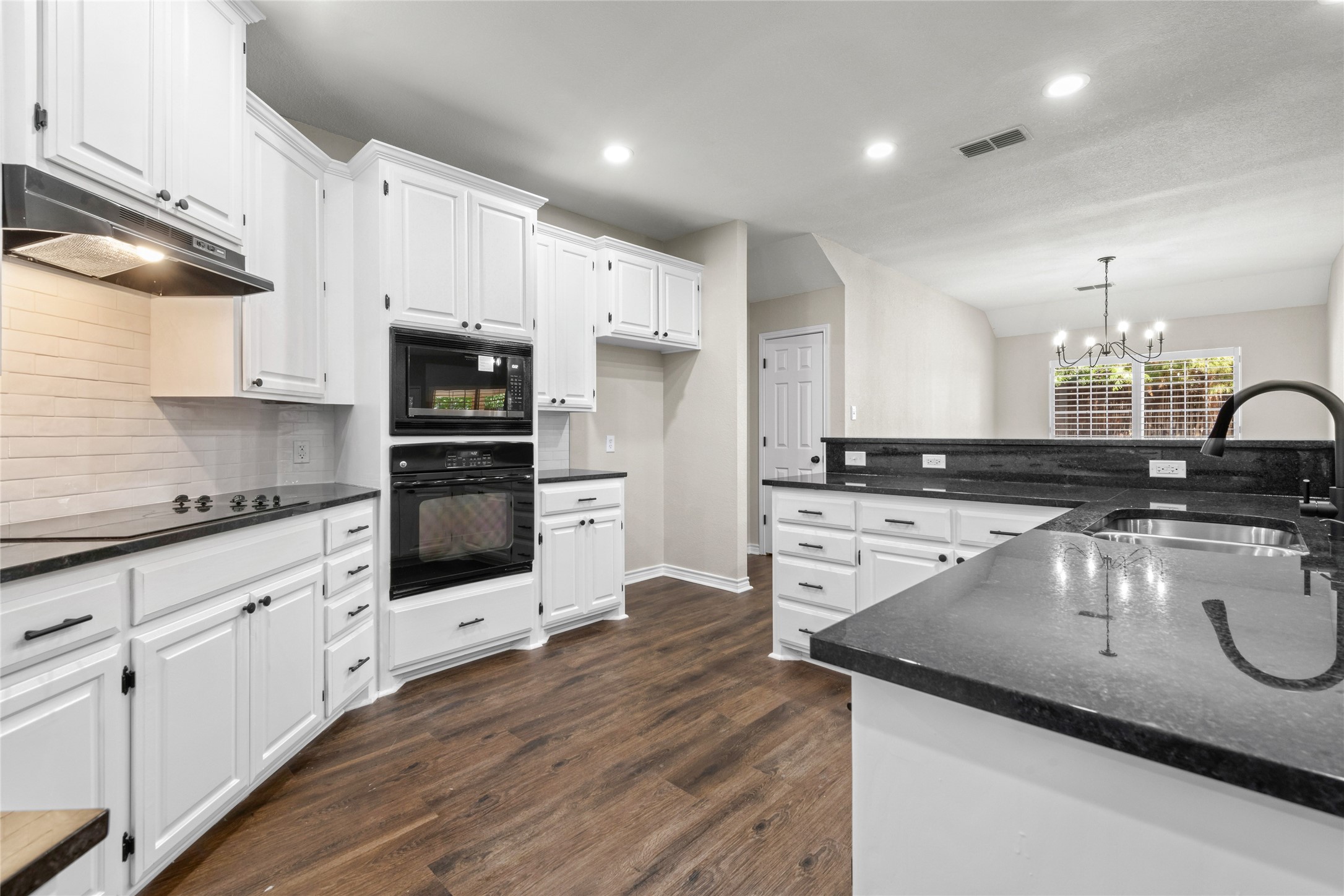 6134 Laurel Court
