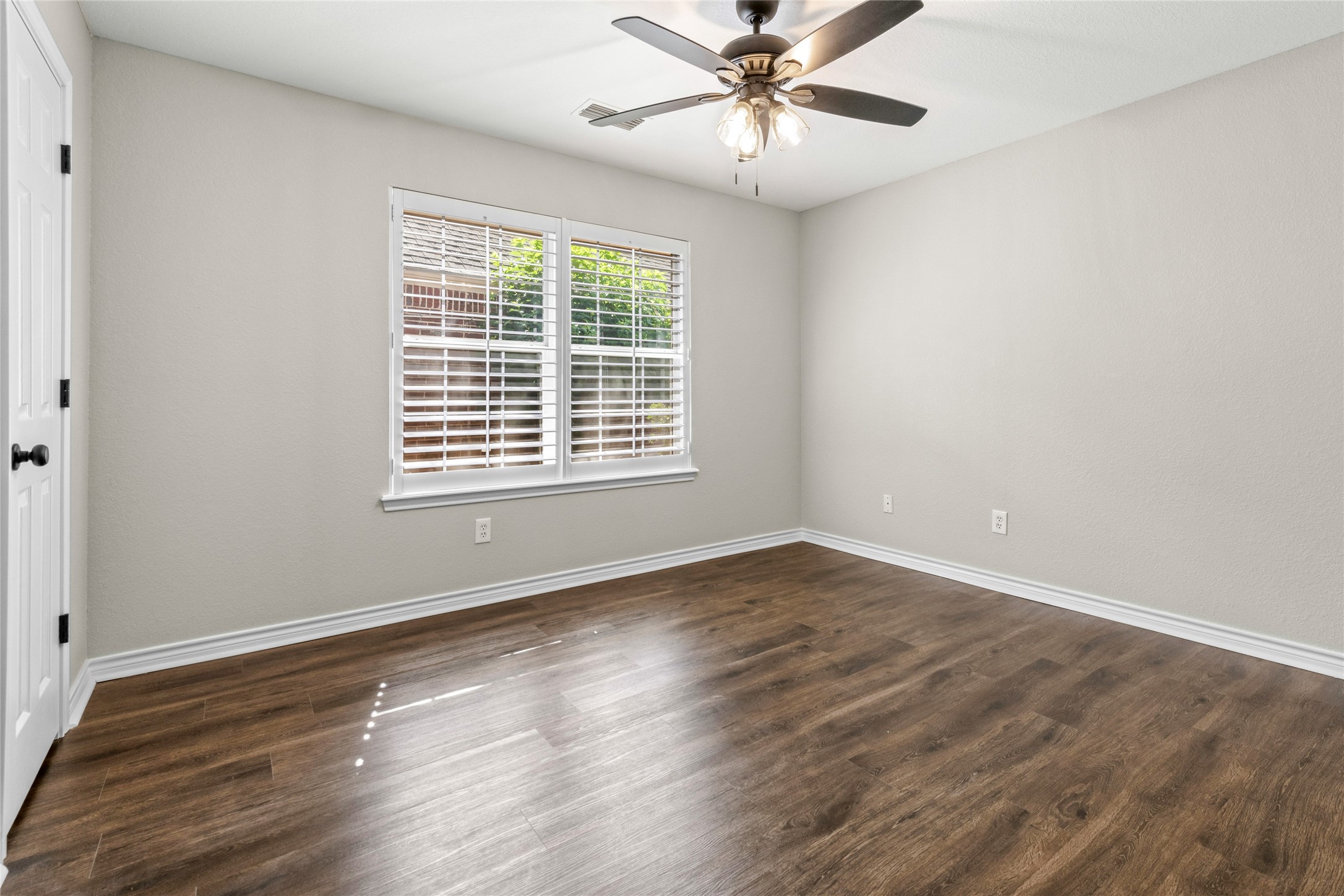 6134 Laurel Court
