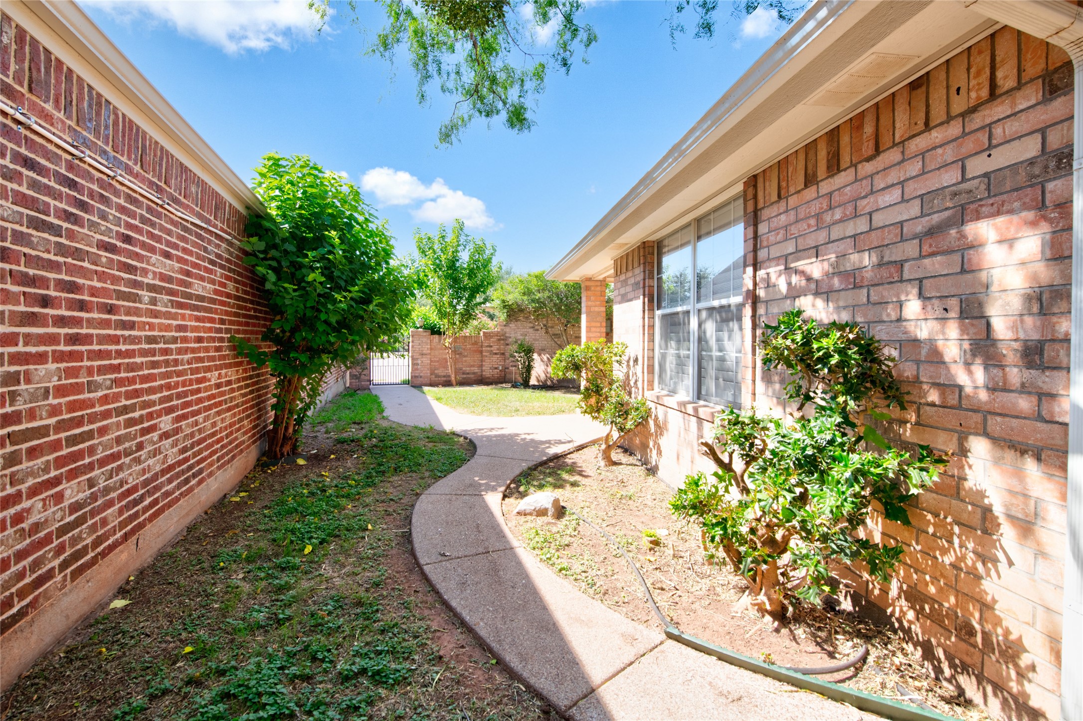 6134 Laurel Court