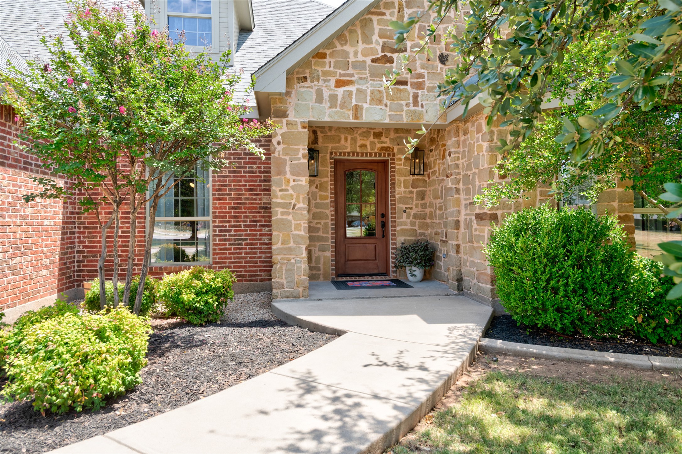 269 Pilgrim Road