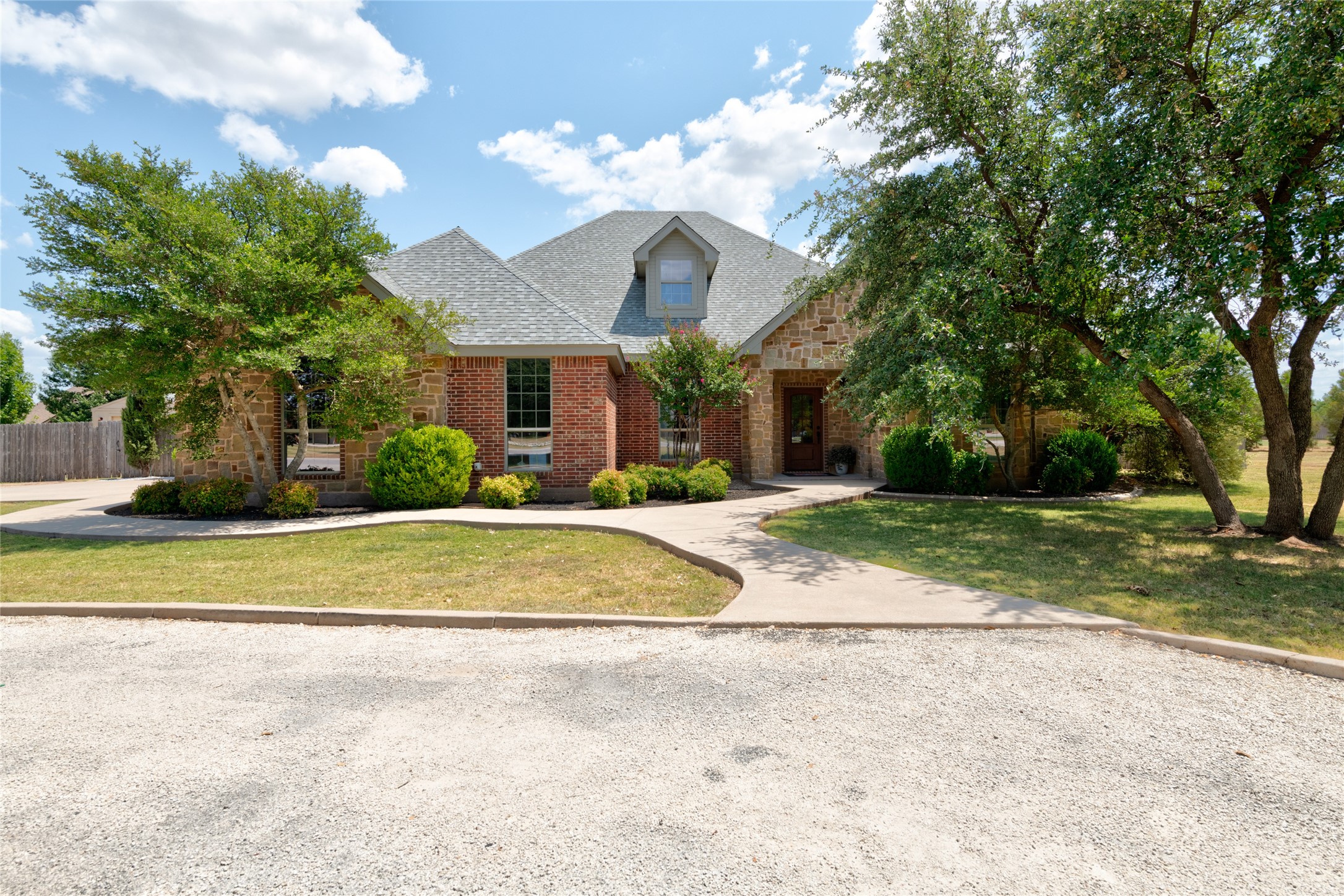 269 Pilgrim Road