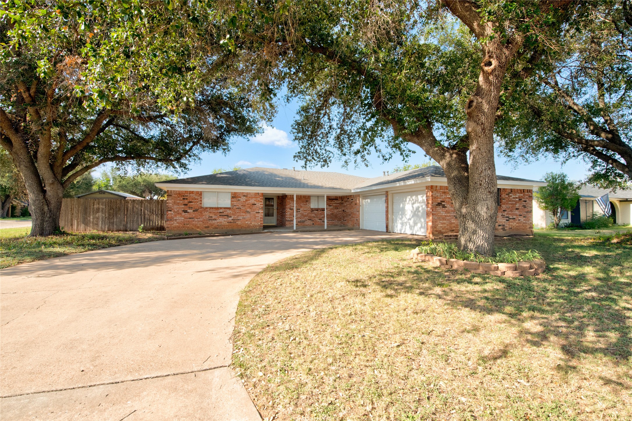 3125 Winterhawk Drive