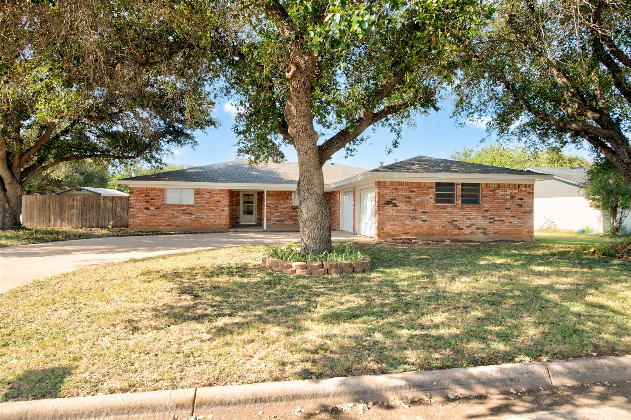3125 Winterhawk Drive