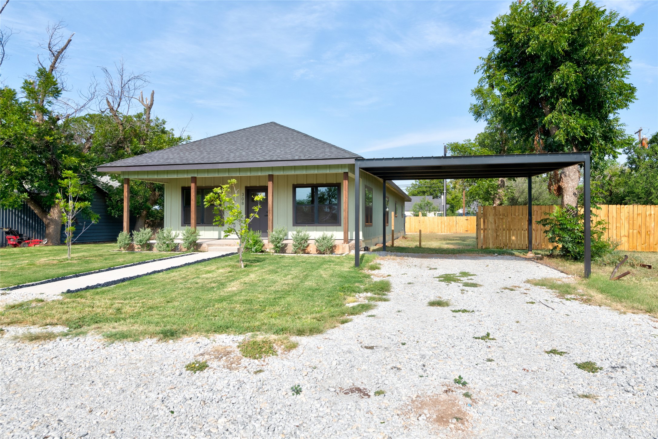 308 Yucca